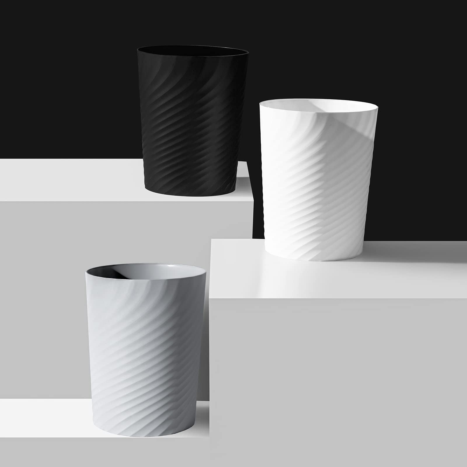 Plastic Small Bathroom Trash Can Wastebasket Garbage Can (3 Count)