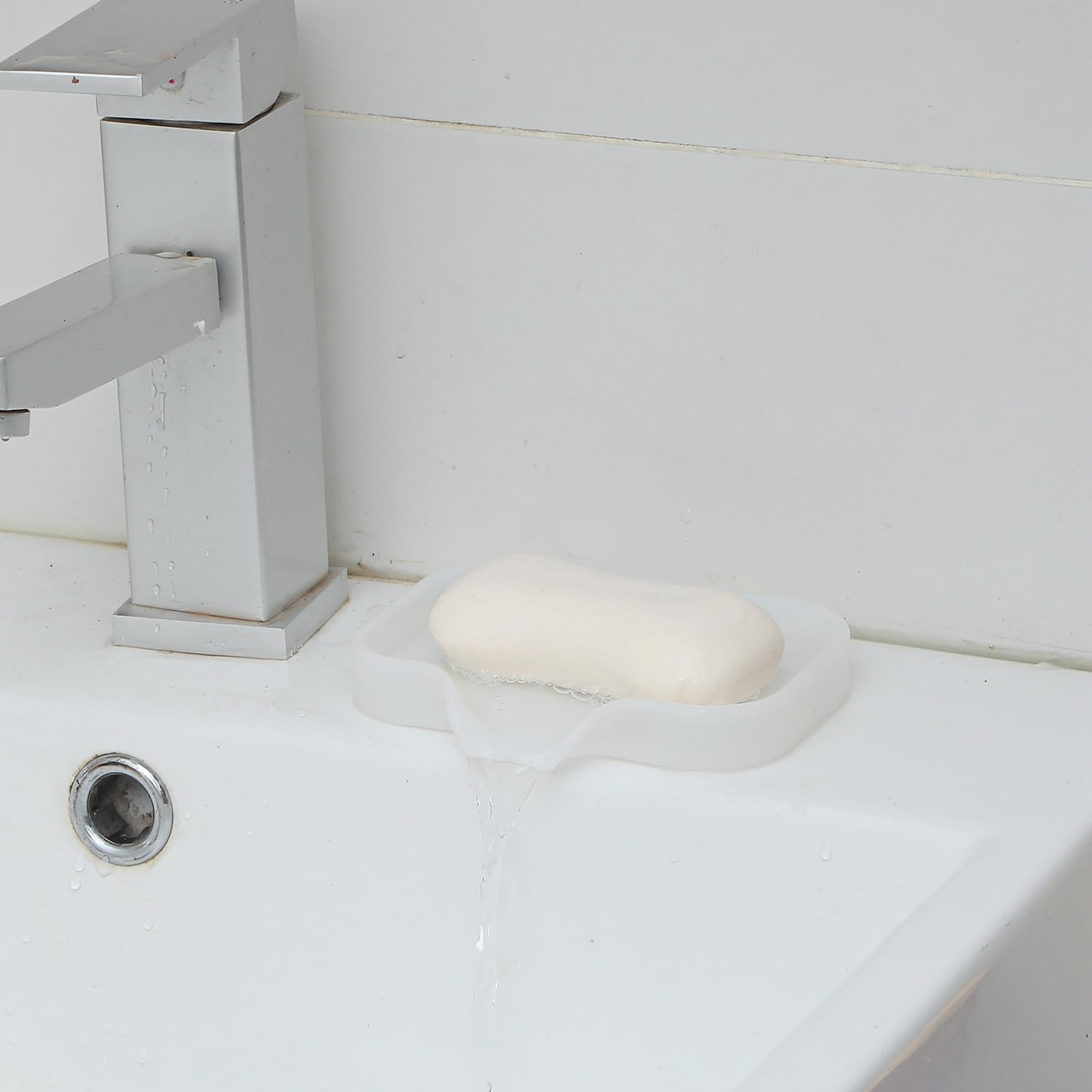 Silicone Soap Dish with Drain Spout