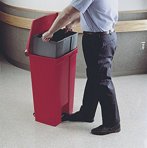Slim Jim Front Step On Trash Can