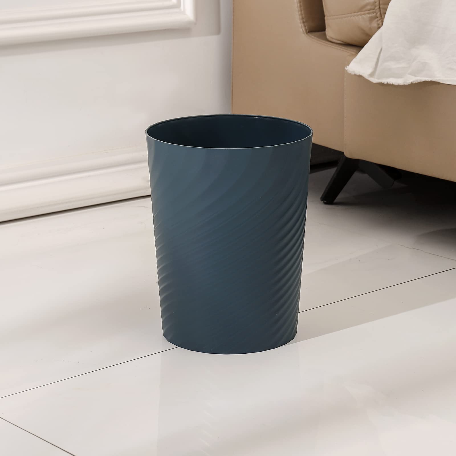 Plastic Small Bathroom Trash Can Wastebasket Garbage Can (3 Count)
