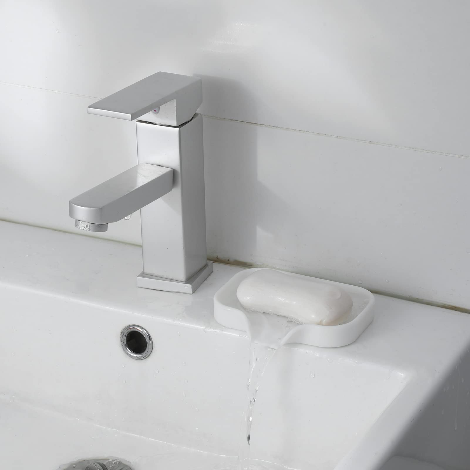 Silicone Soap Dish with Drain Spout