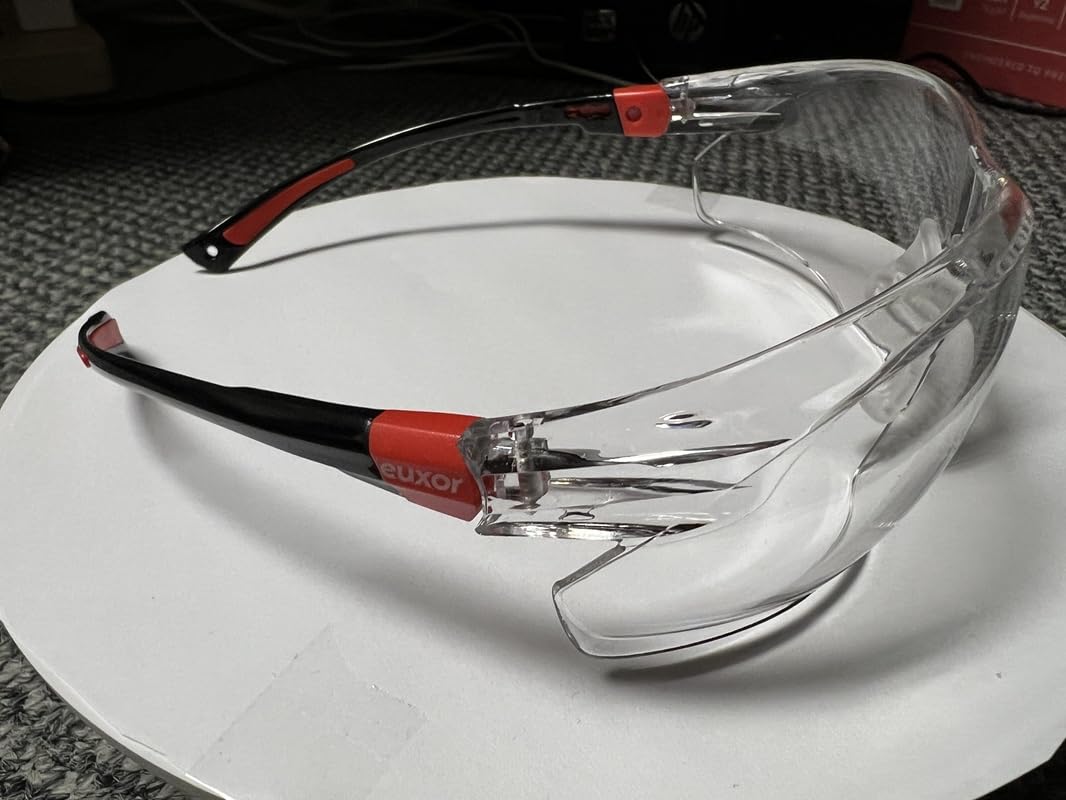 Red Frame New (2 Count)