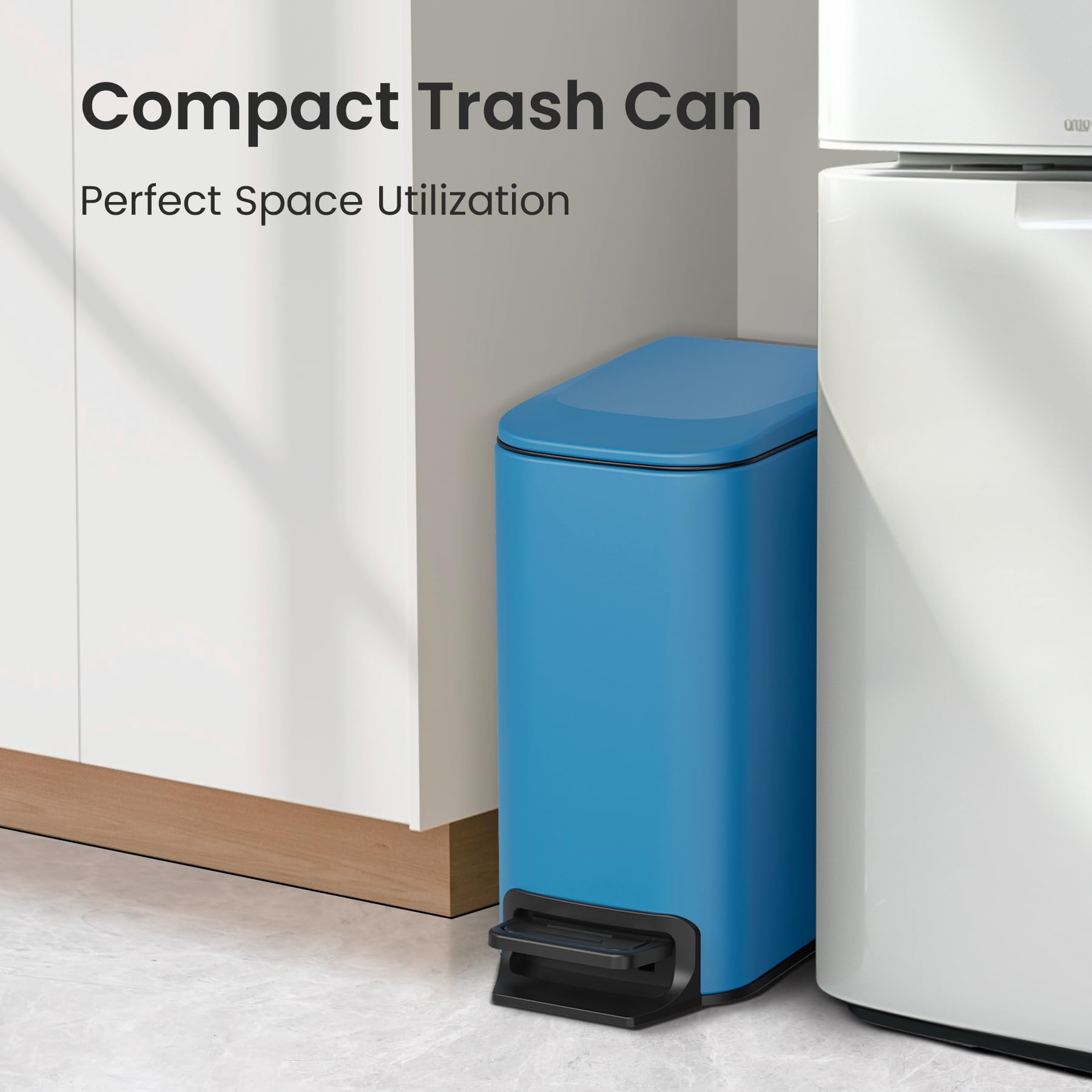Small Bathroom Trash Can with Lid