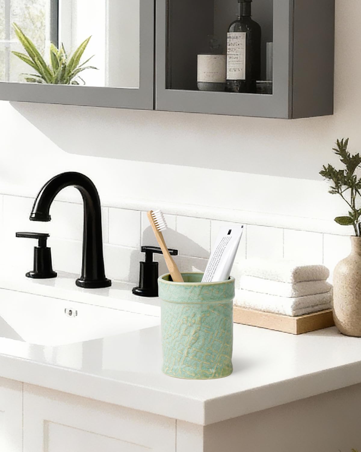 Toothbrush Holder