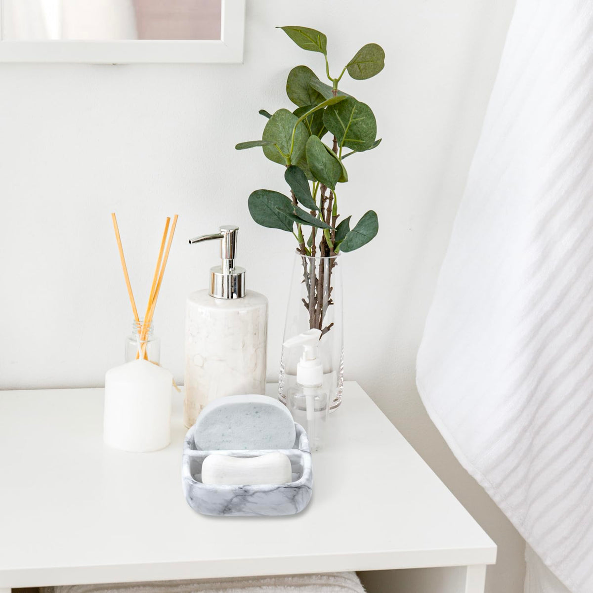 5.4 Inch Deluxe Modern White Marble Pattern Resin Double Sponge Holder