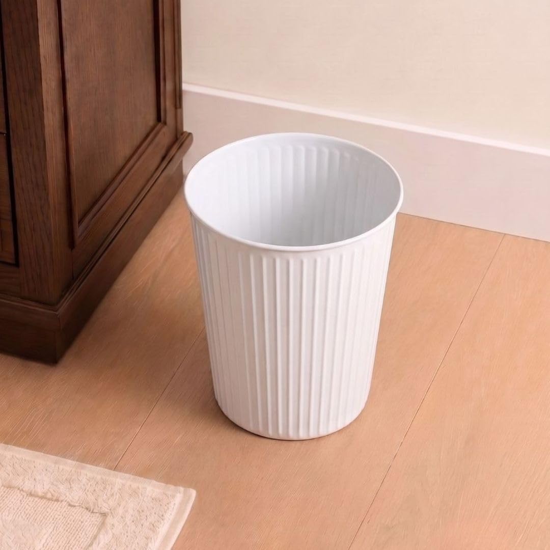 Metal Bathroom Trash Can