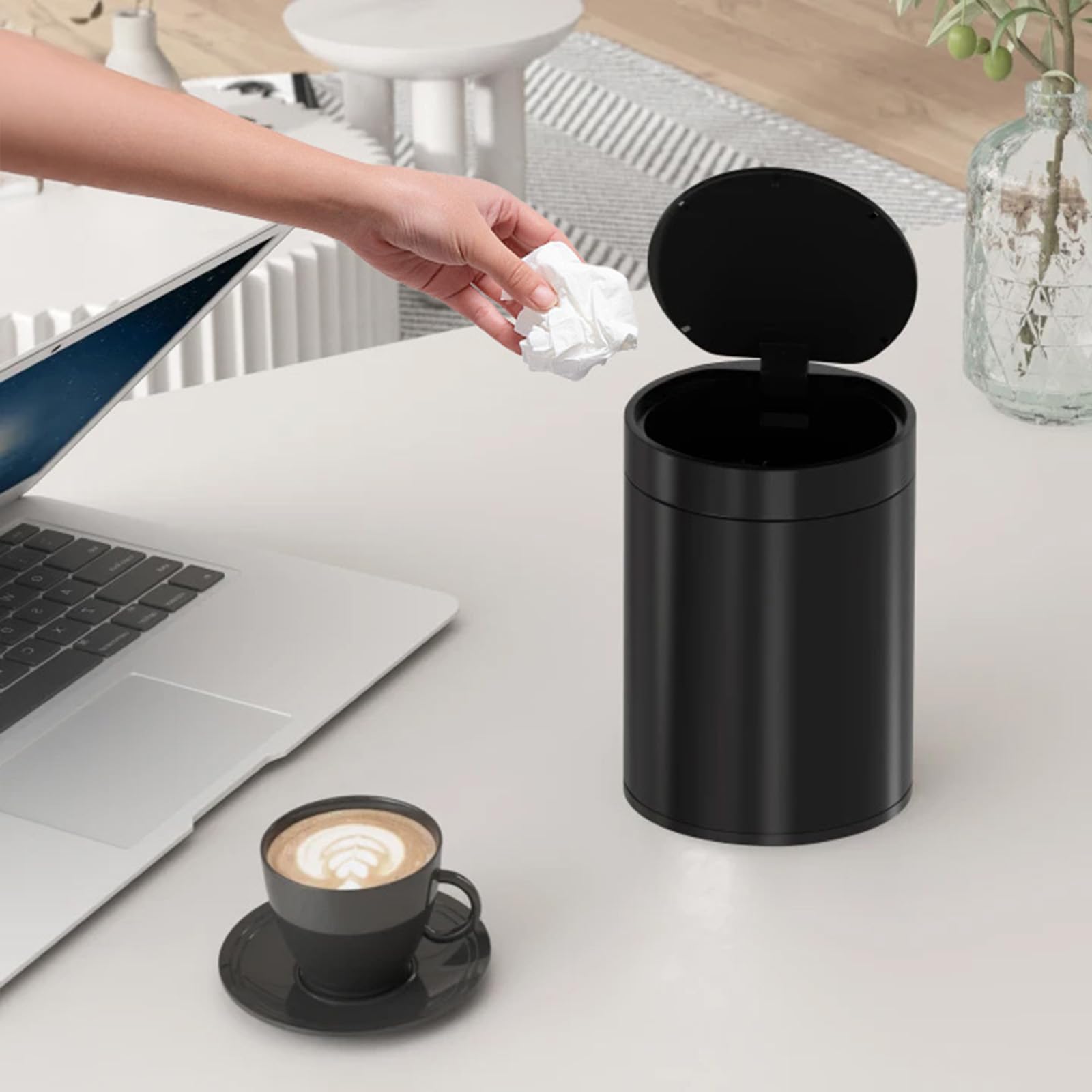 Desktop Trash can with Lid