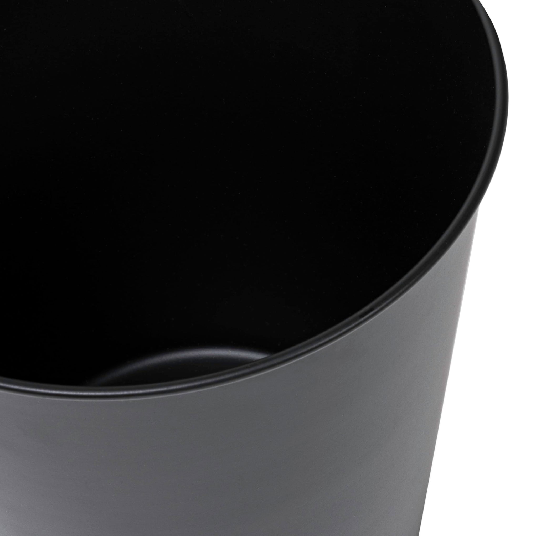 Nolan 2 Gal Smooth Steel Wastebasket