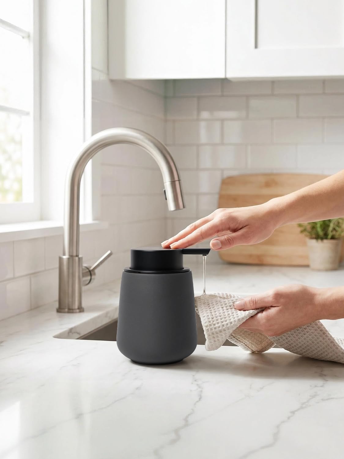 Ceramic Soap Dispenser for Kitchen and Bathroom