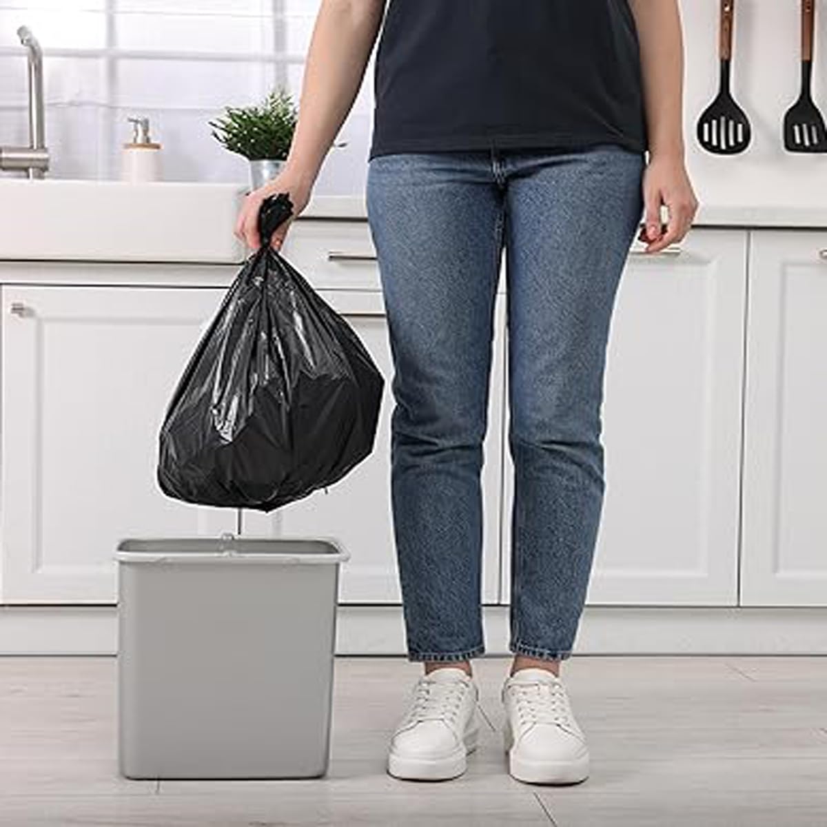 2 4 Gallon Trash Bags (200 Count)