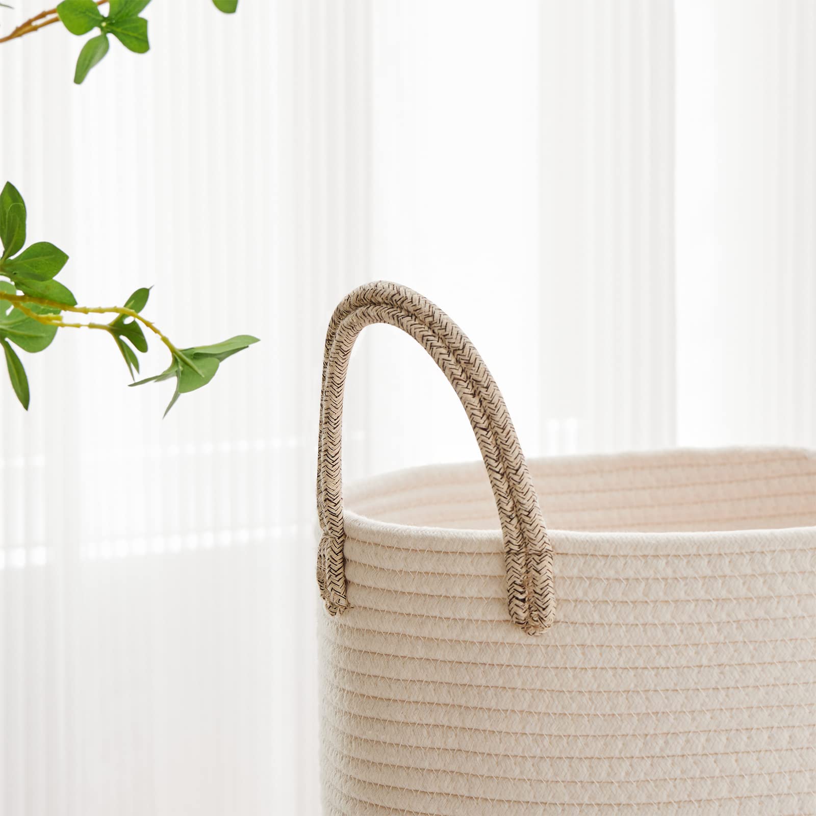 30L Small Woven Laundry Basket Hamper