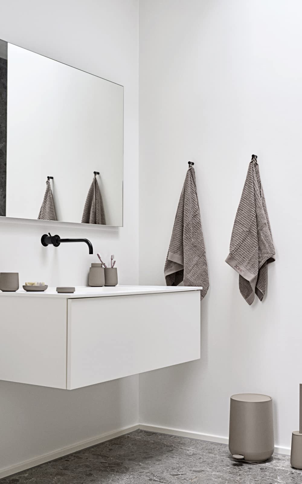 Nova One Ceramic Toilet Brush