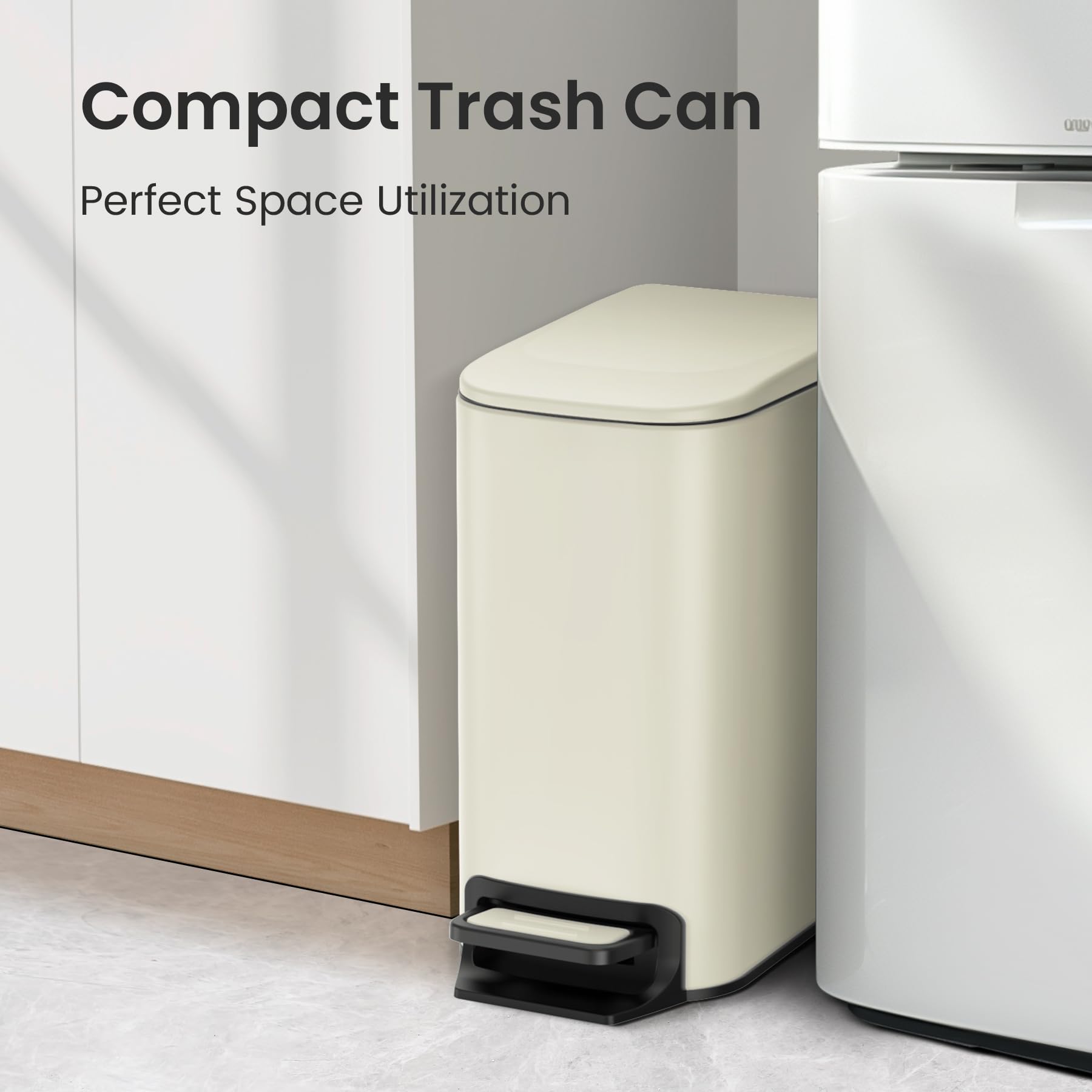 Small Bathroom Trash Can with Lid