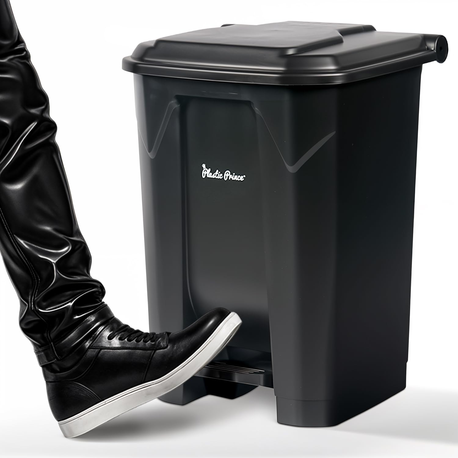 14 Gallon Step Trash Can for Kitchen