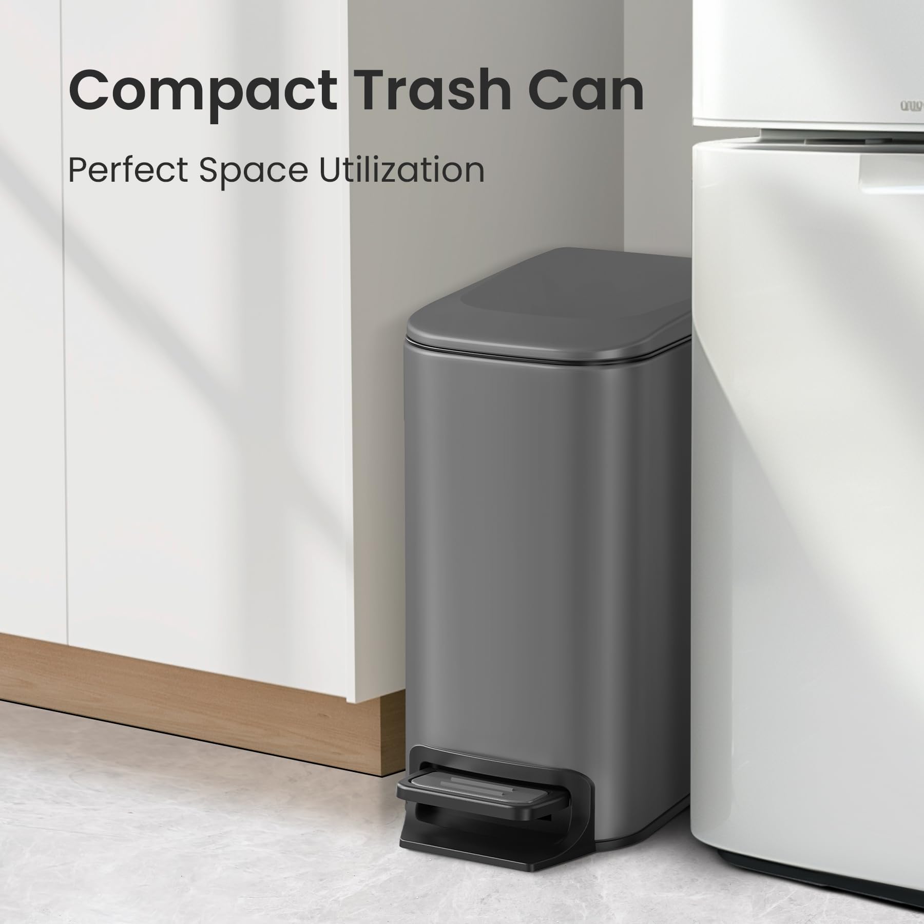 Small Bathroom Trash Can with Lid