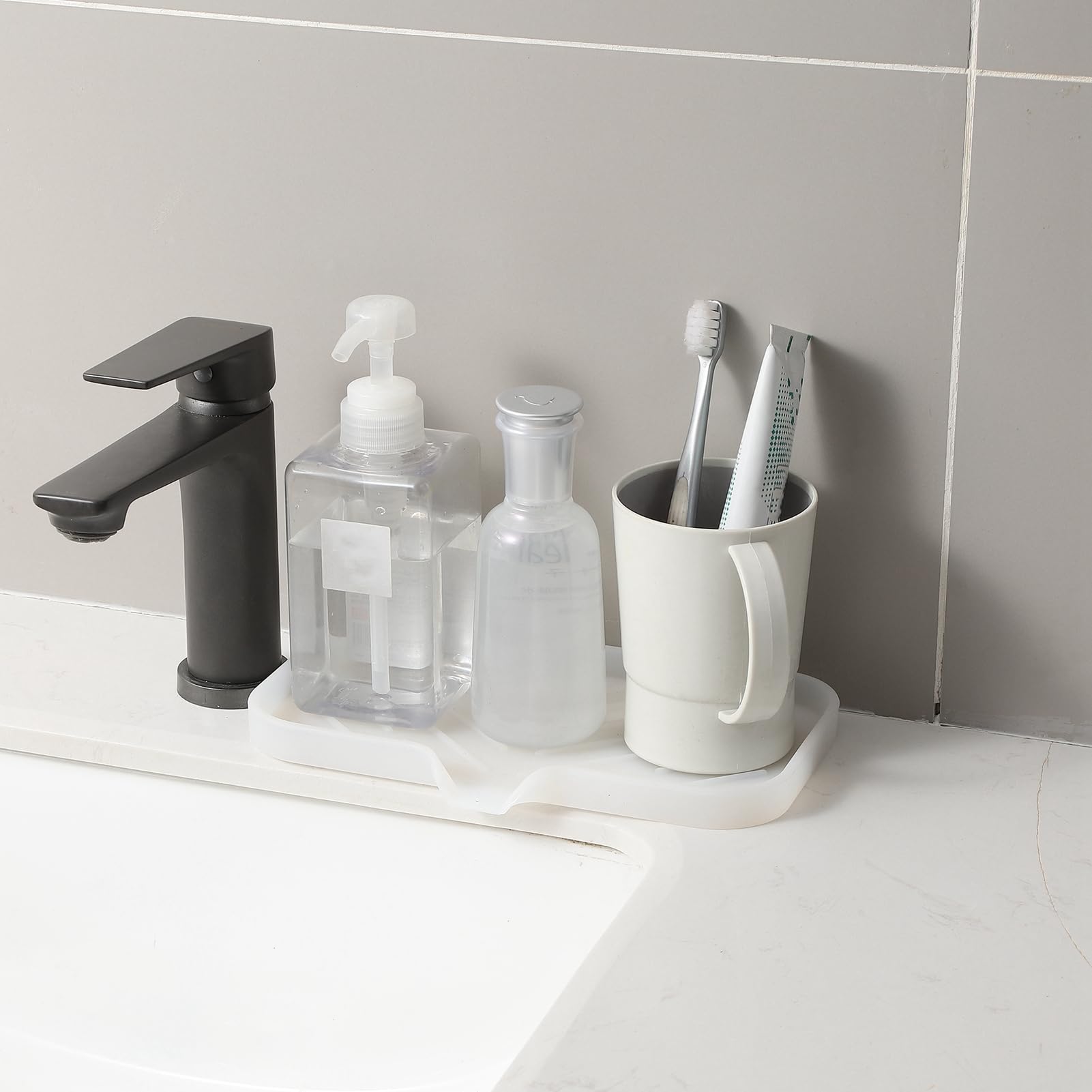 Silicone Soap Dish with Drain Spout