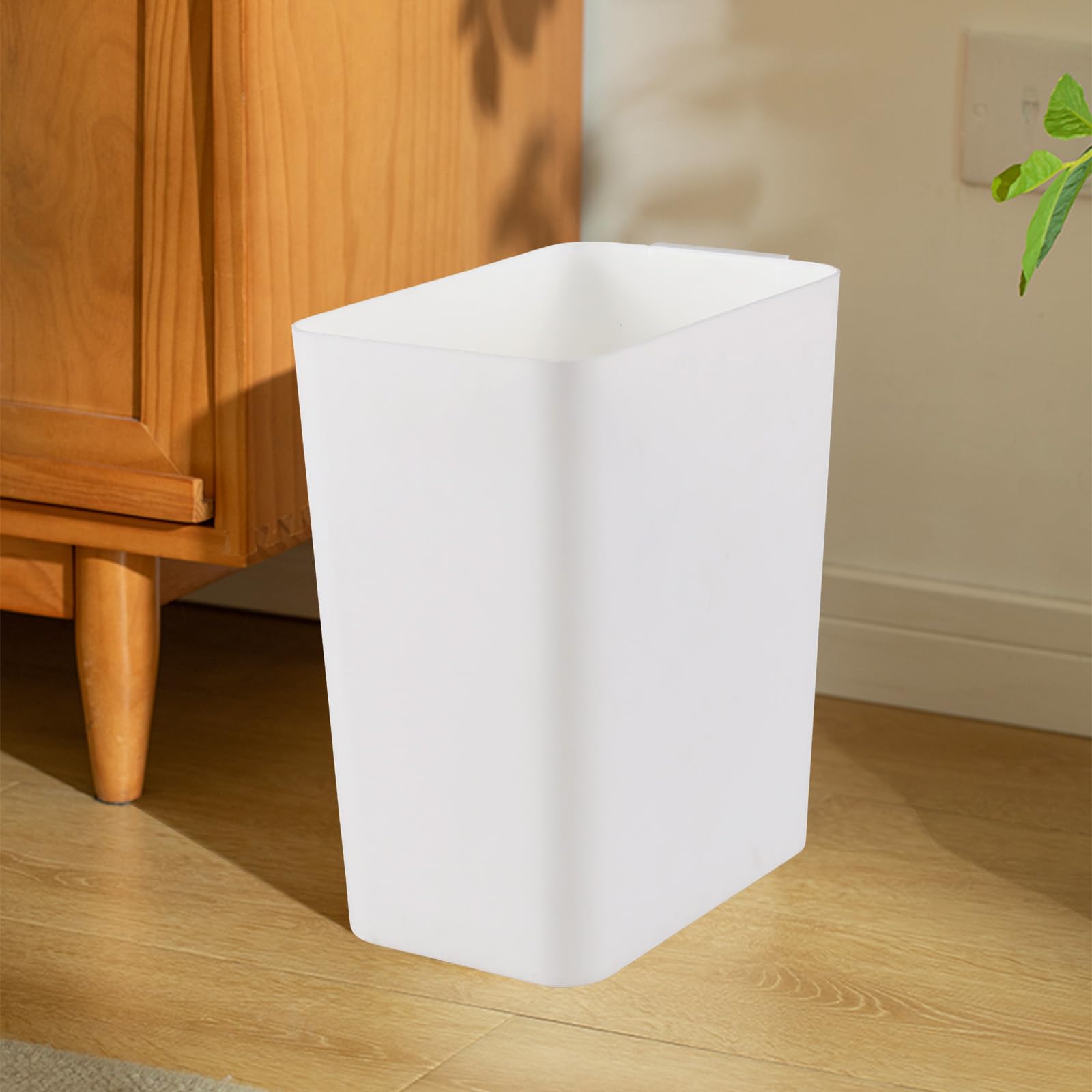 4.5 Gallon 3 Packs Plastic Wastebasket (3 Count)