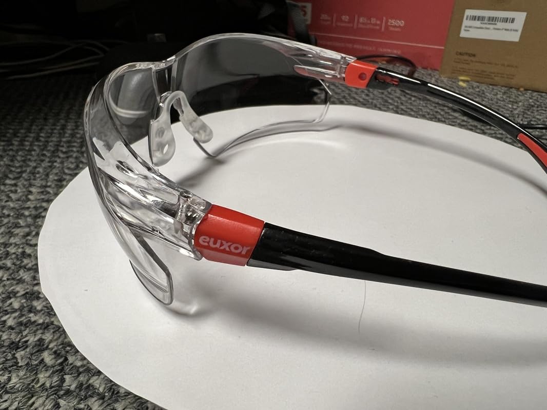 Red Frame New (2 Count)
