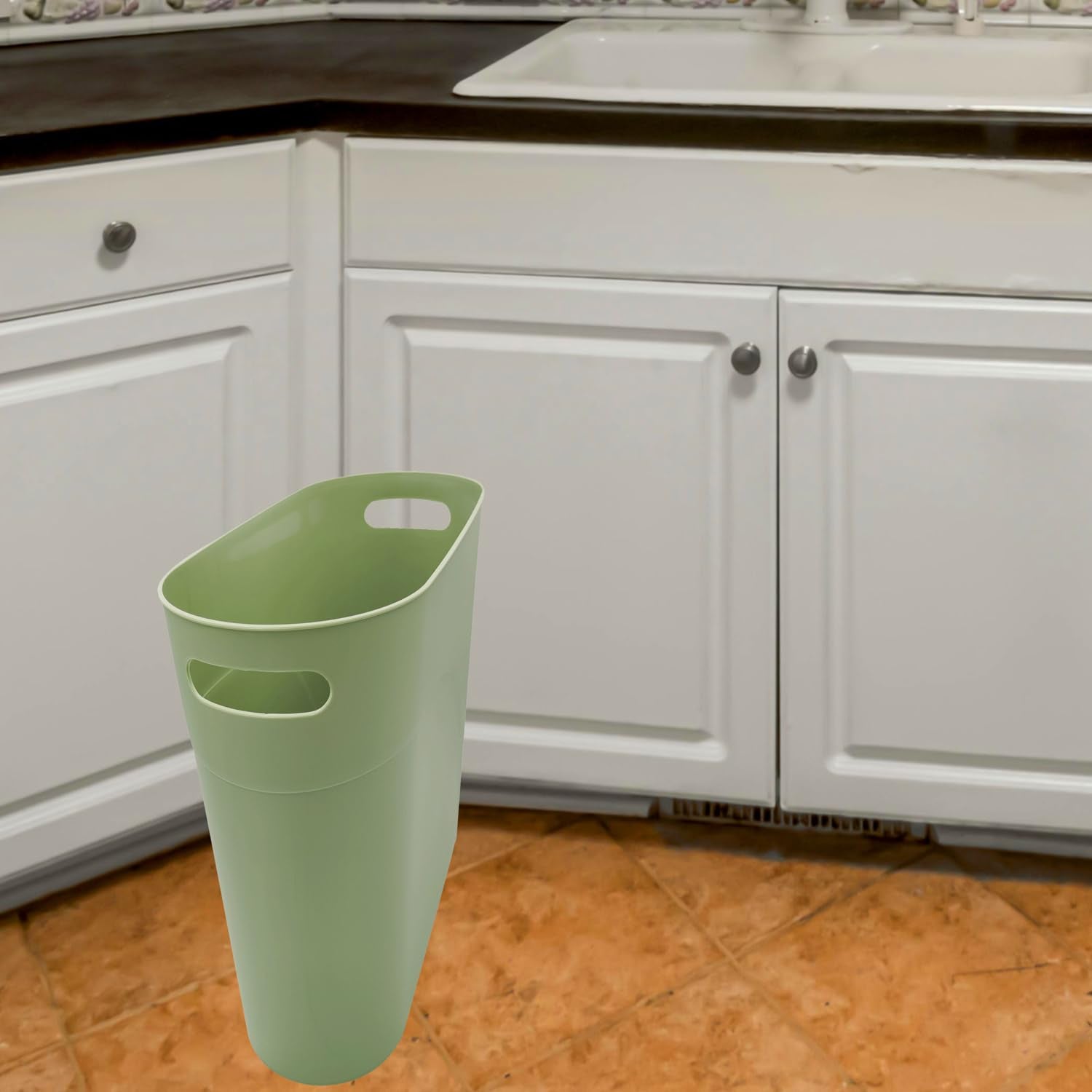 Small Trash Can Plastic Bathroom Wastebasket 3.2 Gallon Slim Garbage Container Bin with Handle for Home Kitchen Bathroom Bedroom Office (2 Count)