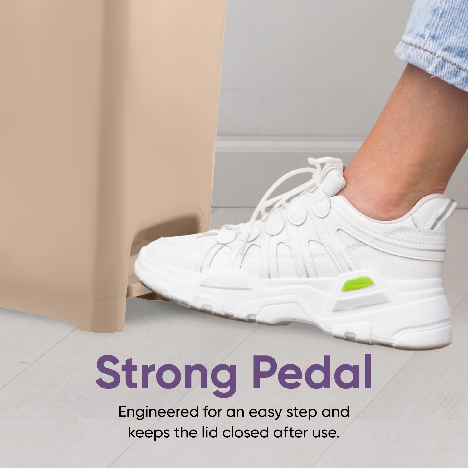 2.5 Gal Slim Step On Pedal Plastic Trash Can