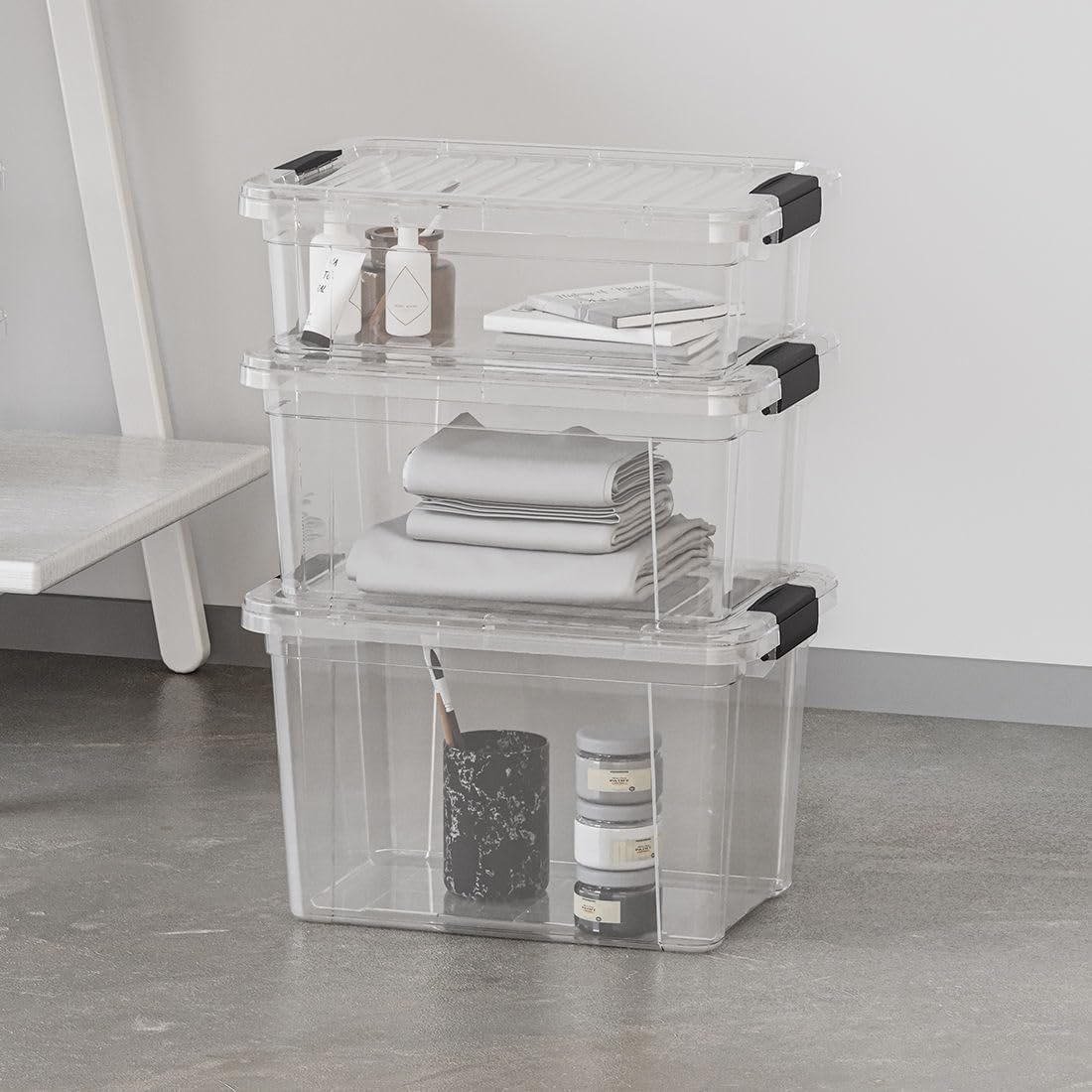 2.5 Quart Clear Plastic Storage Boxes with Lids (12 Count)