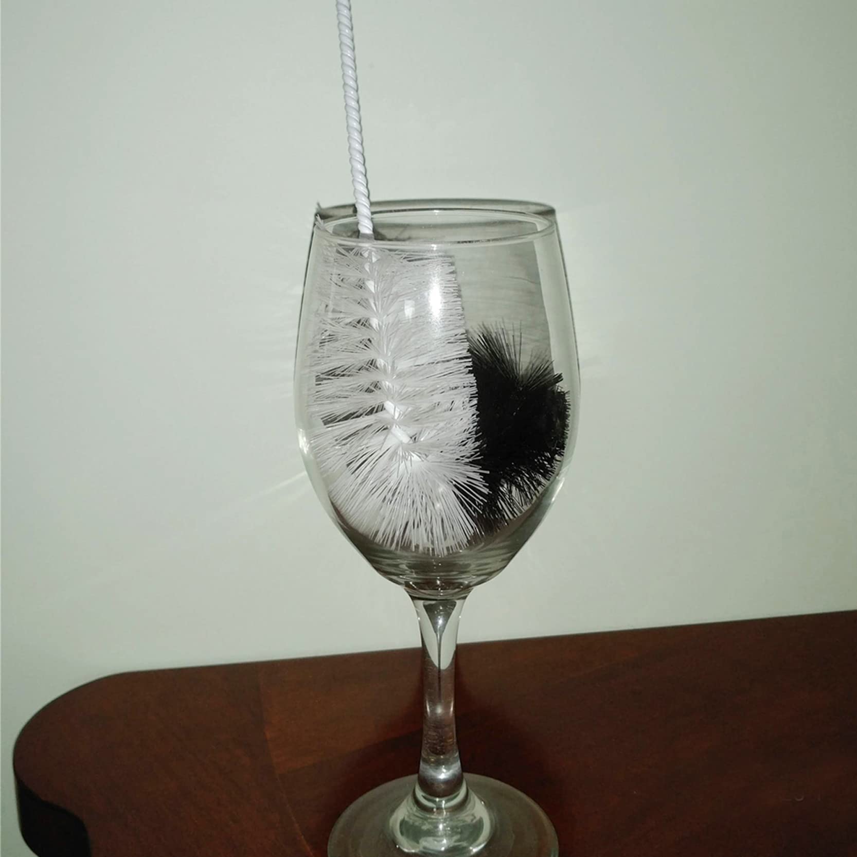 Bottle Brushes Thin Long Handle X 4 (4 Count) - ModHome Supplies