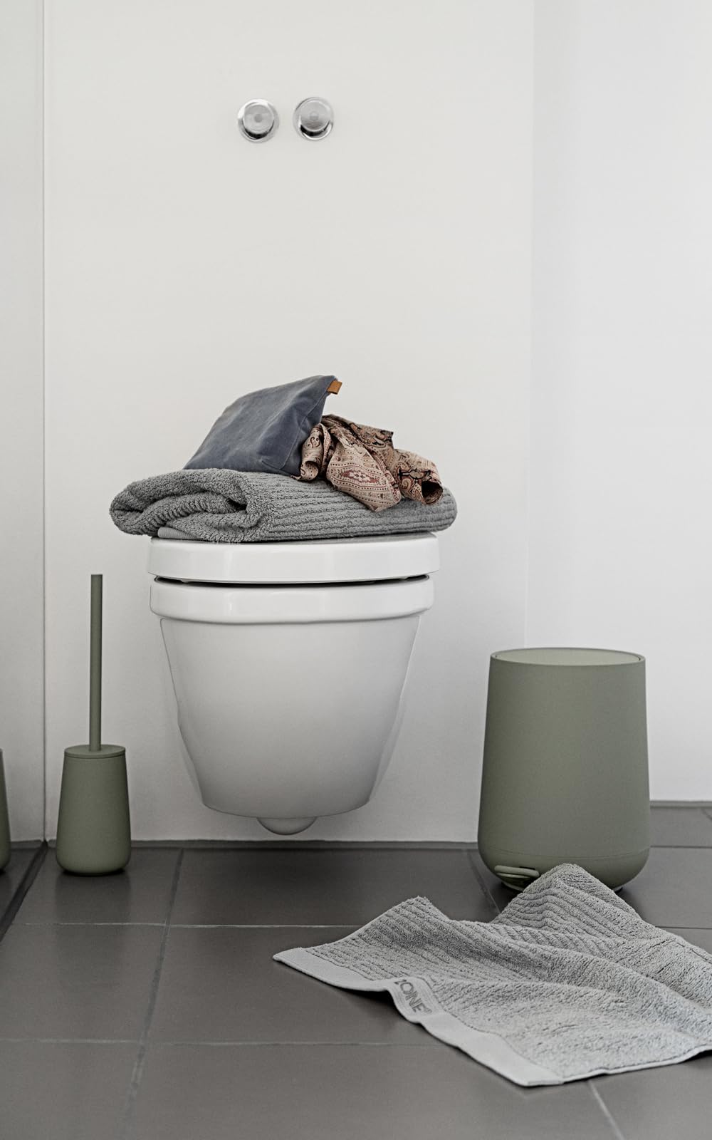 Zone 15252 NOVA ONE Toilet Brush