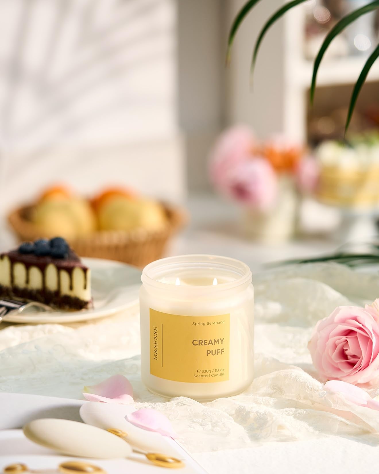 Sandalwood Gardenia Large Soy Candles (11.6 Ounce)