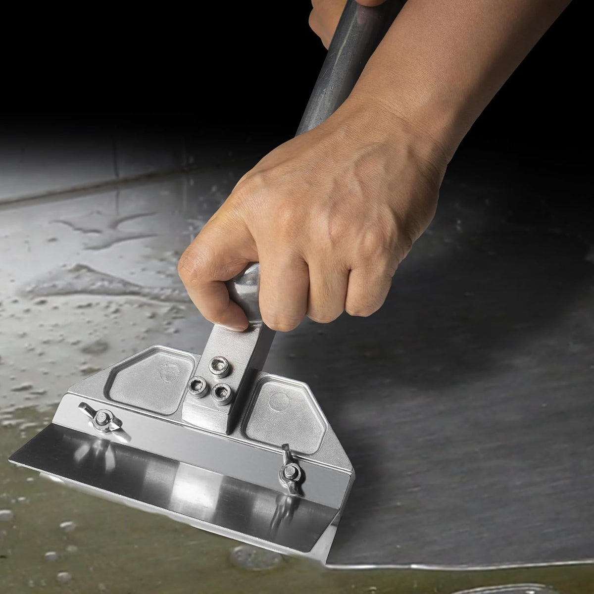 Professional Heavy Duty Grill Scraper for Flat Tops with Stainless Steel Scraper Blade