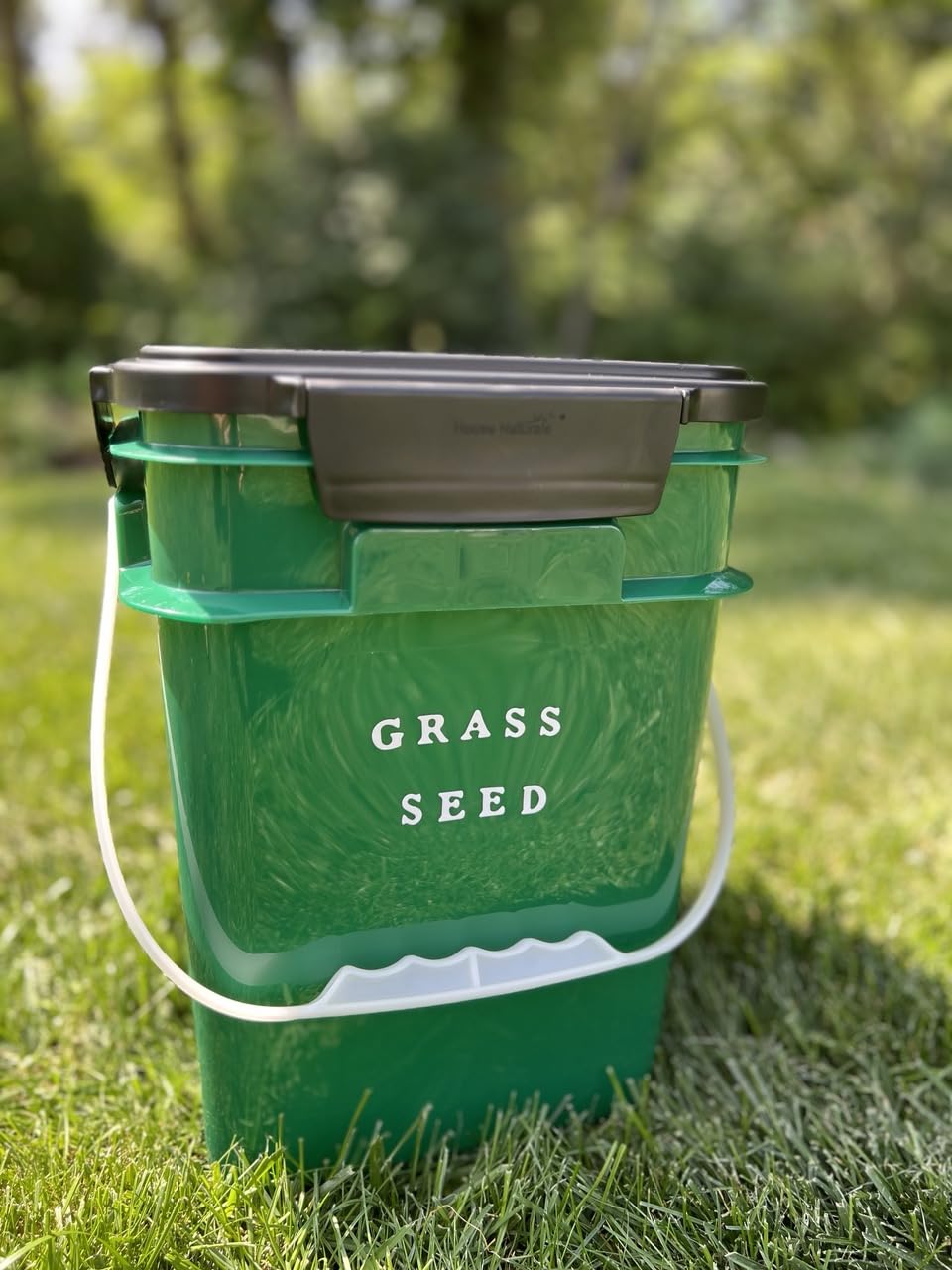 4 Gallon Square Food Grade Bucket Pail with Plastic Handles and Lid