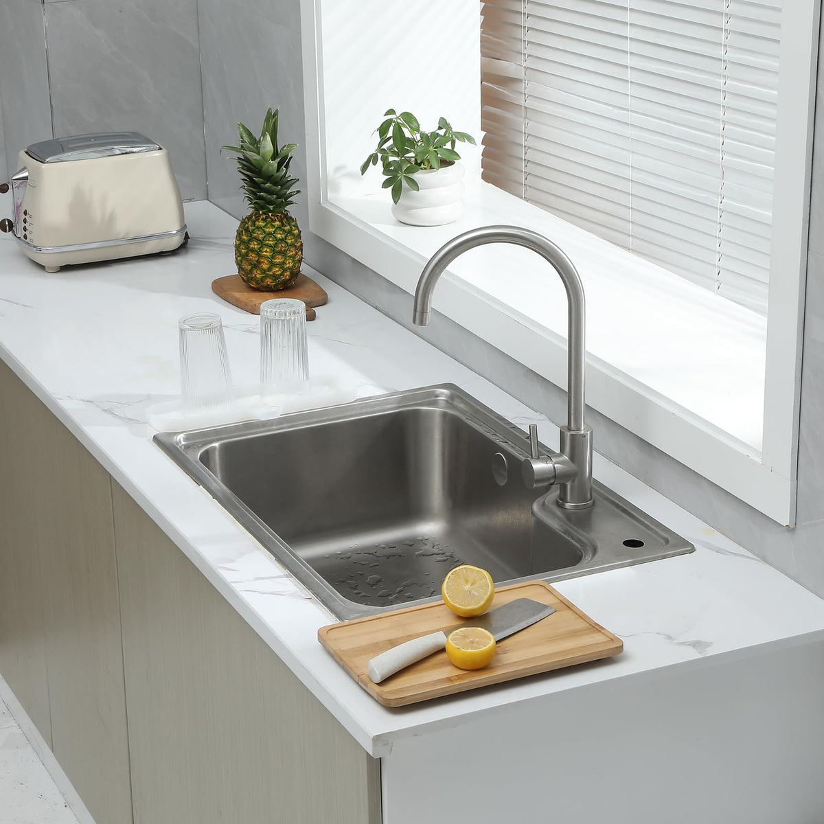 Silicone Soap Dish with Drain Spout