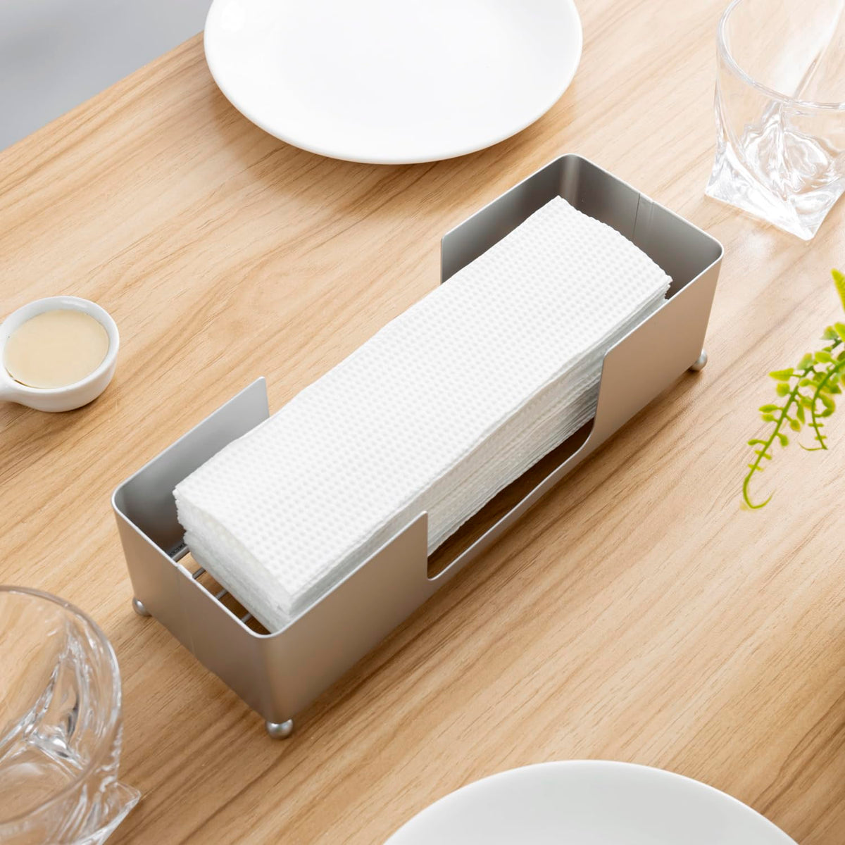 Modern Silver Tone Metal Countertop Folded Paper Towel Holders (2 Count)