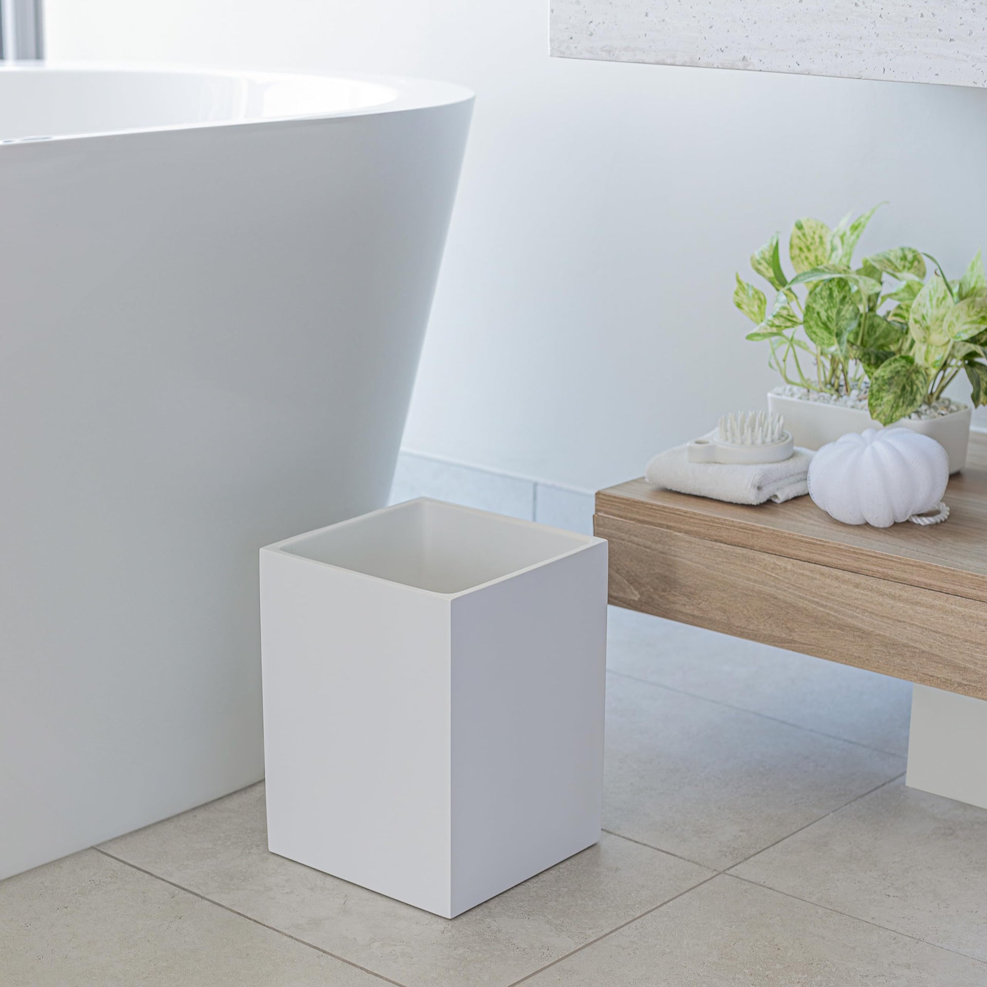 Matte White Square 2 Gallon Trash Can for Home and Bathroom