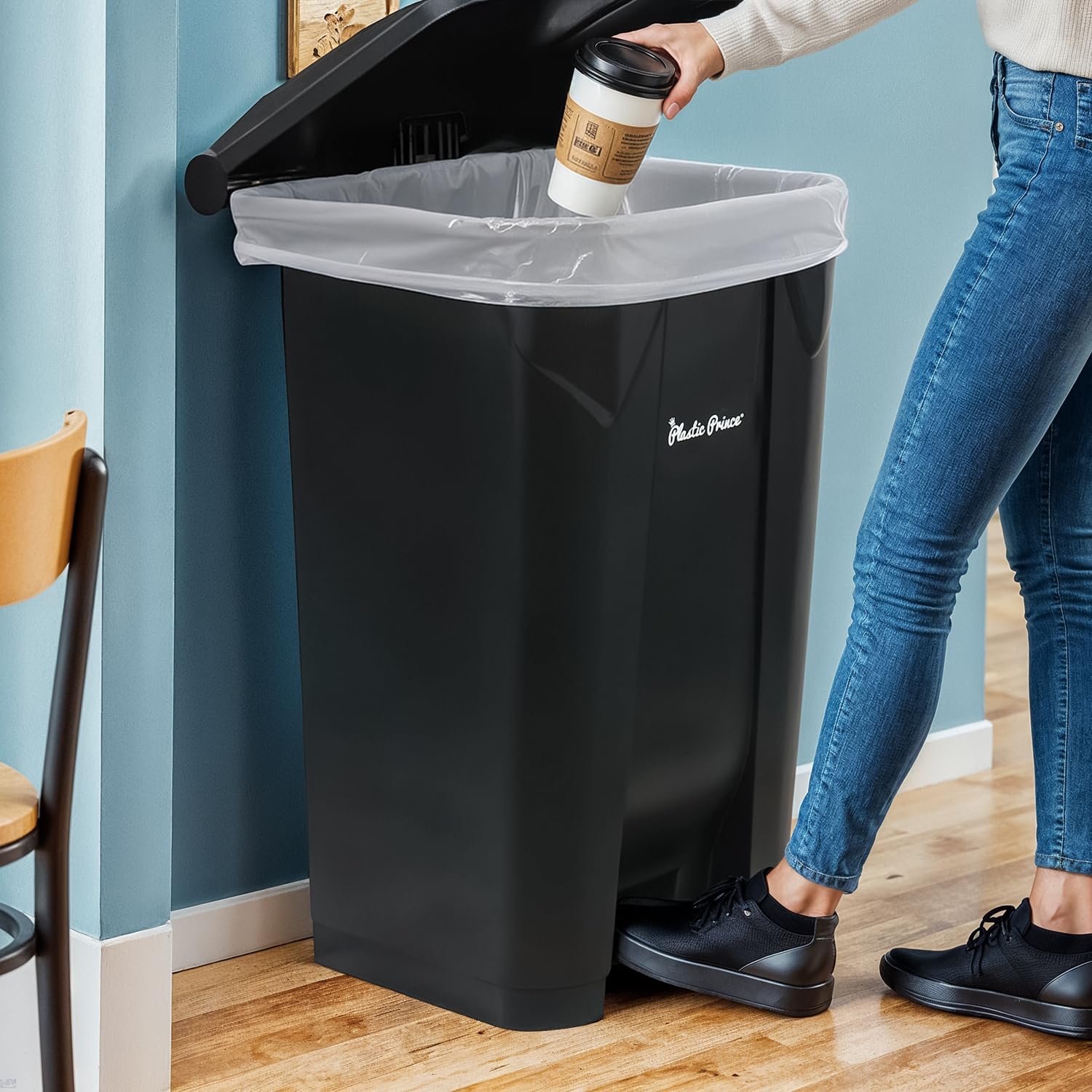 27 Gallon Step Trash Can for Kitchen
