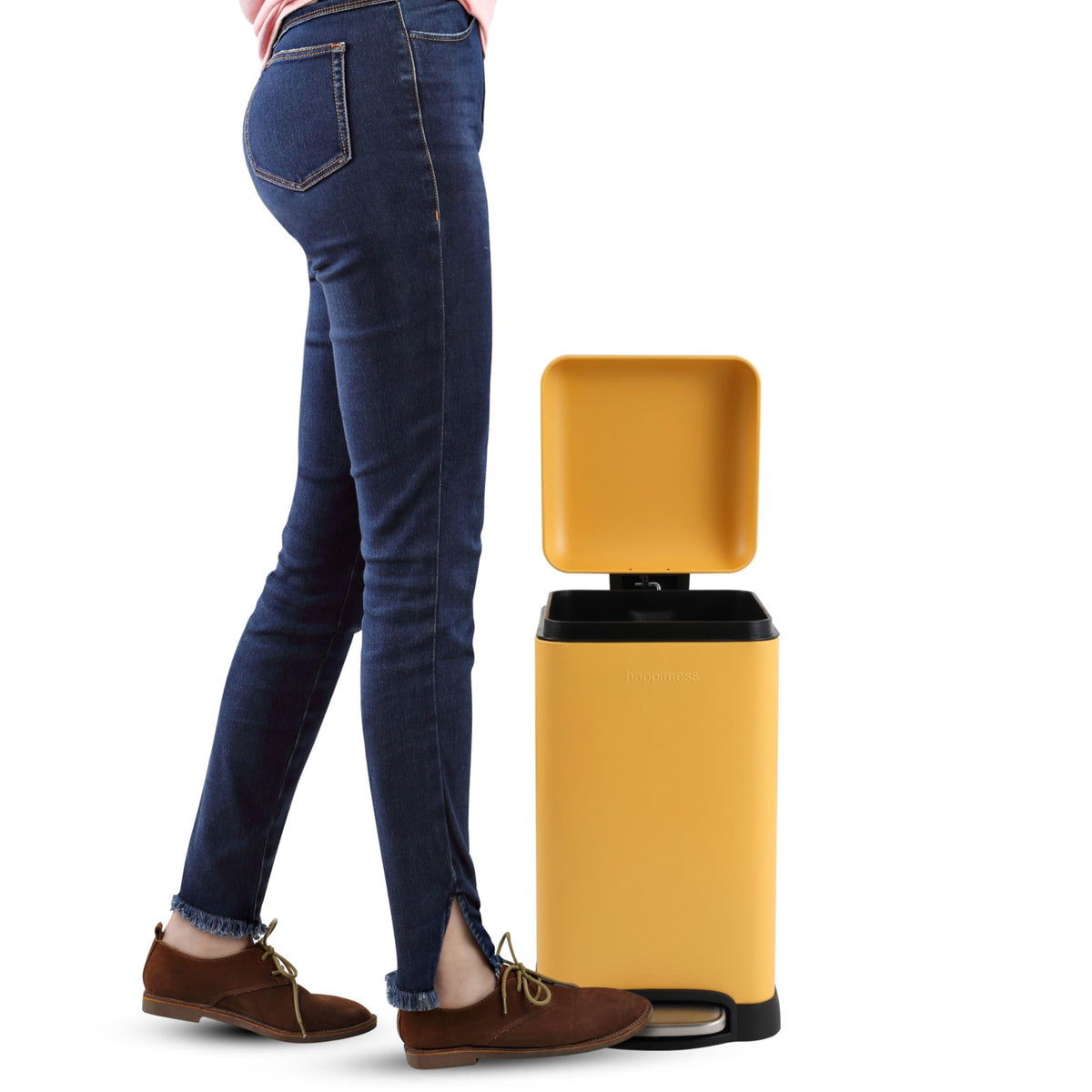 Betty Retro Mini 3.2 Gal Step Trash Can