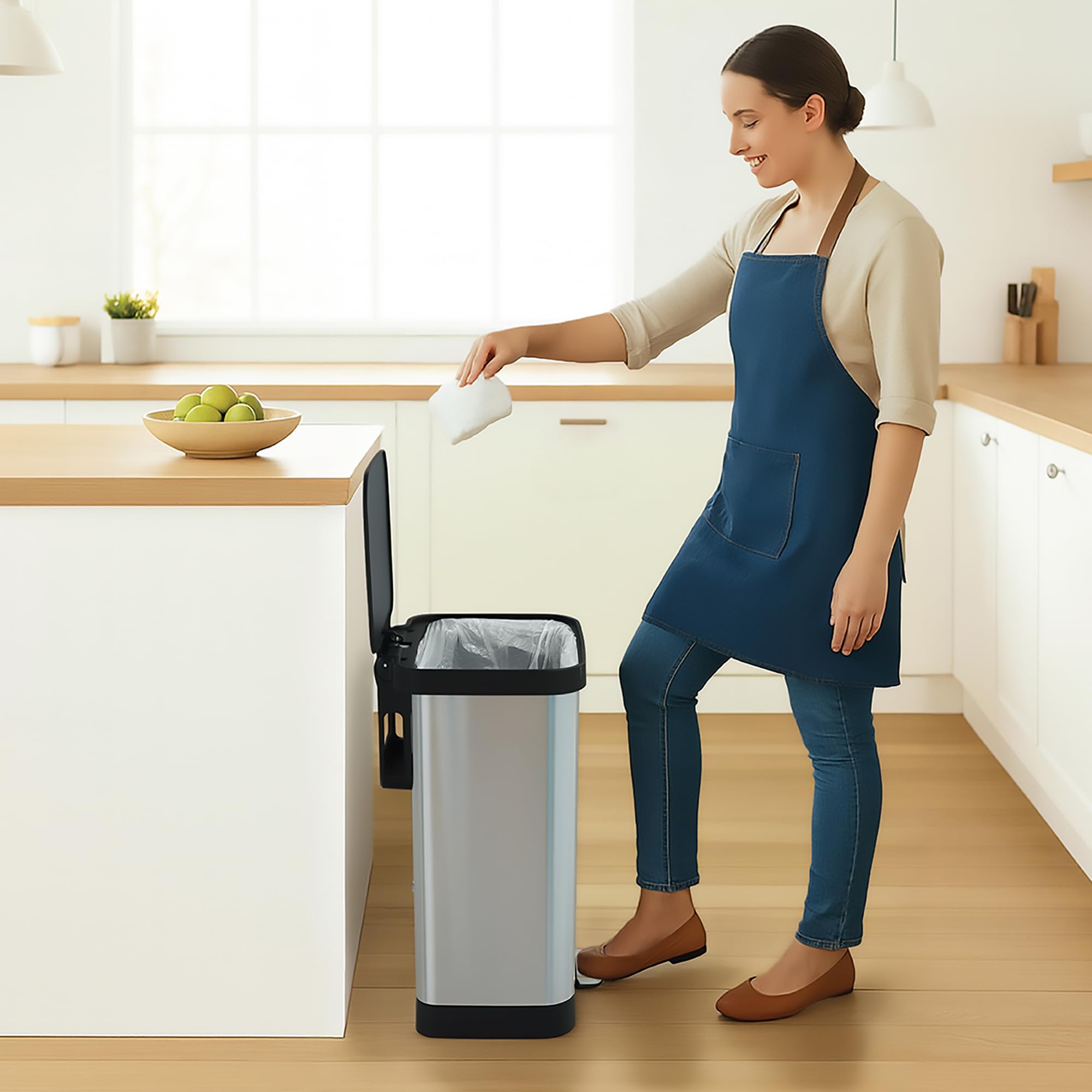 Stainless Steel Trash Can with Clorox Odor Protection