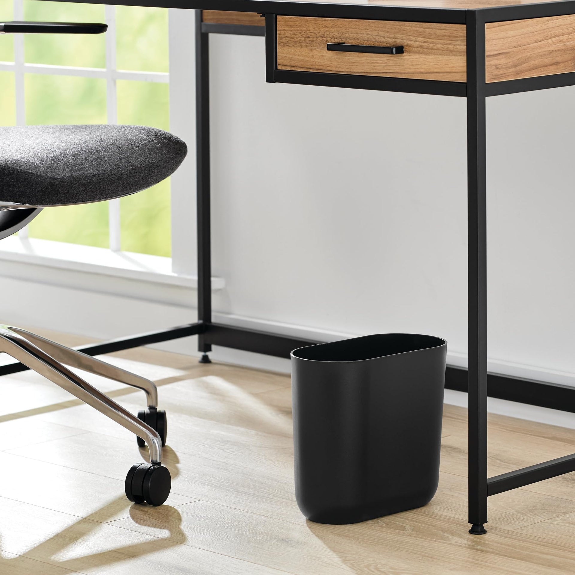 Small Slim Plastic Bathroom Trash Can (2 Count)
