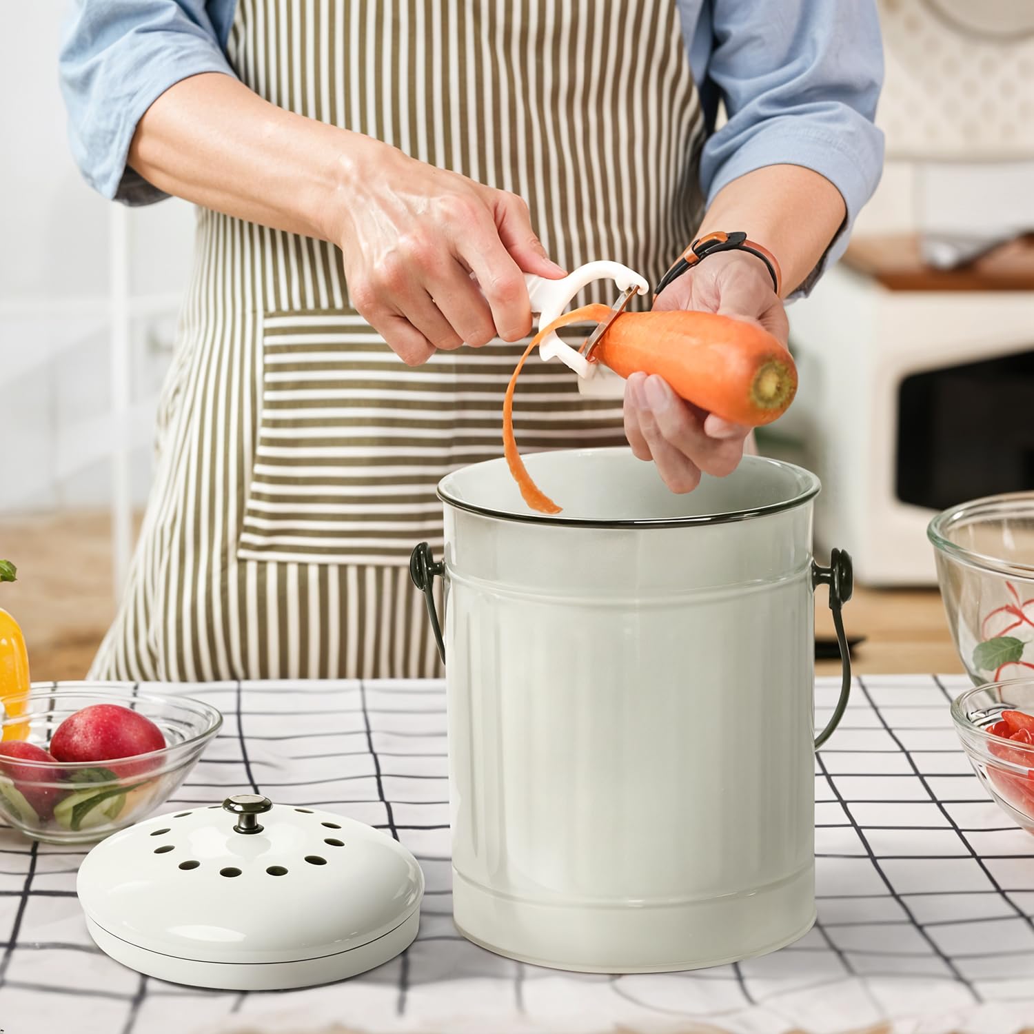 Kitchen Compost Bin Indoor with Lid