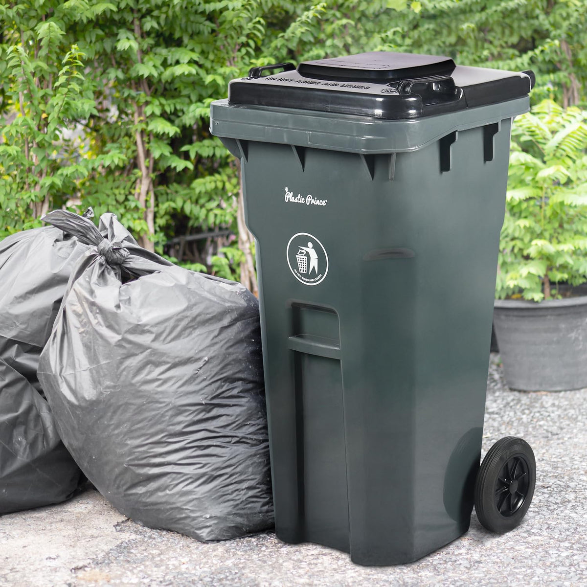 32 Gallon Trash Can with Wheels Outdoor Recycling Bin with Lid and Wheels Heavy Duty Rolling Garbage Can Commercial Wheeled Garbage Can for Home Garage Office (2 Count)