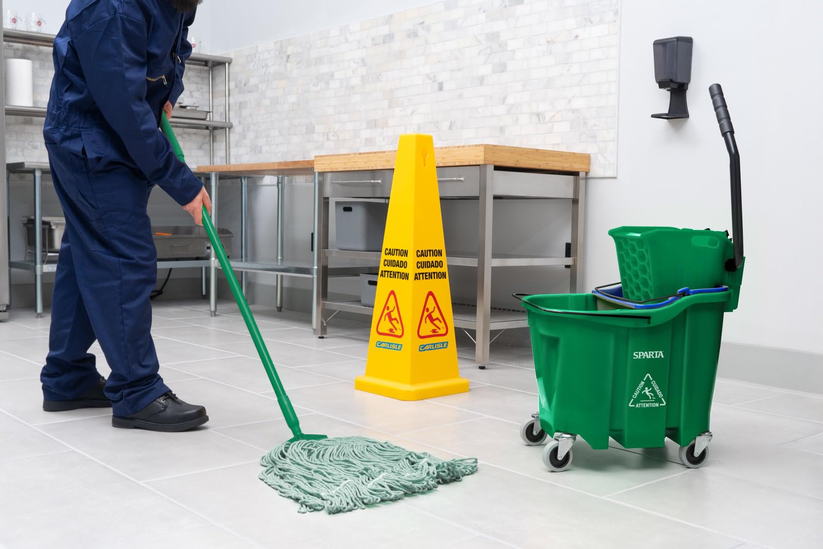 35 Qt Mop Bucket System with Wringer and Insert