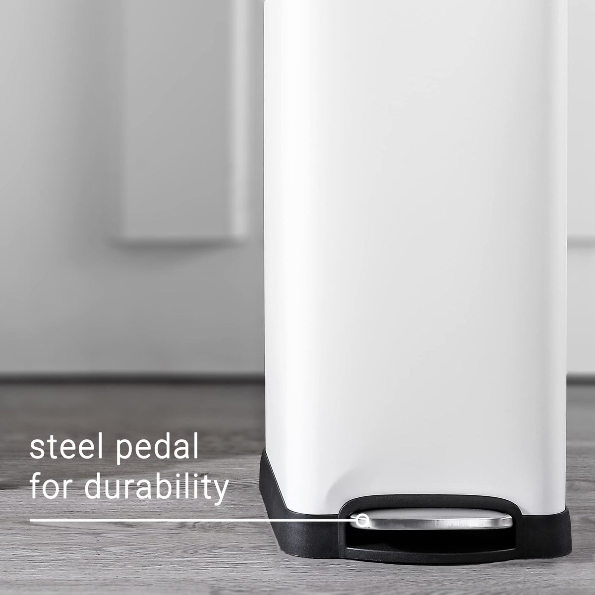 Betty 8 Gal Step Trash Can Soft