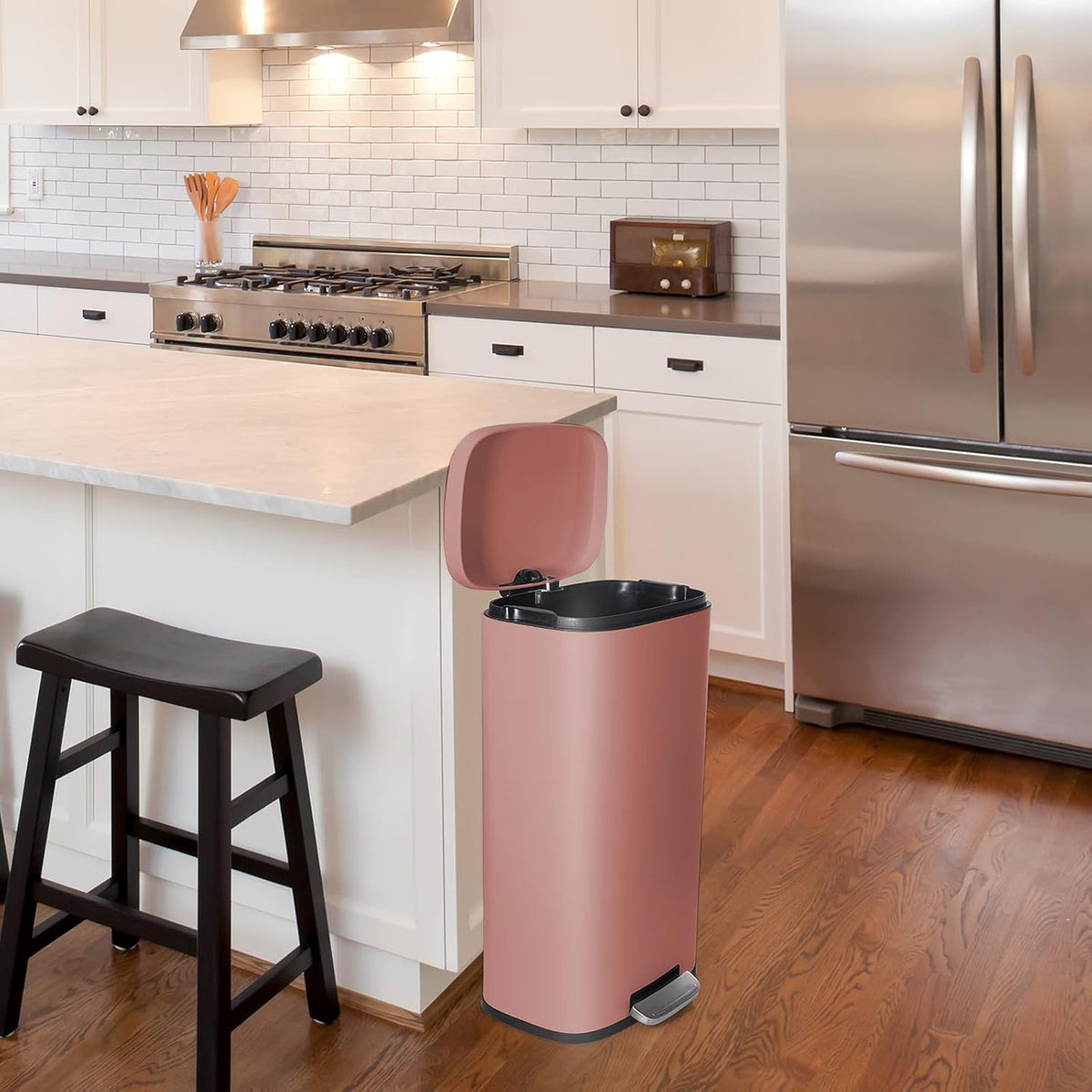 8 Gallon 30L Step Kitchen Trash Can