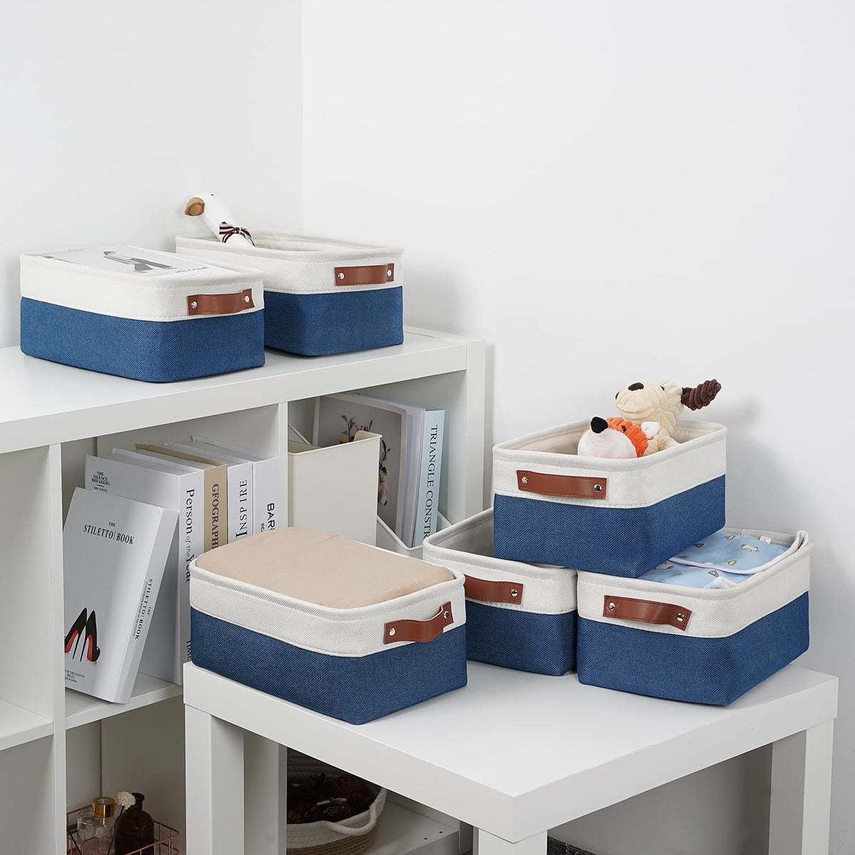Set of 6 Small Baskets for Organizing (6 Count)