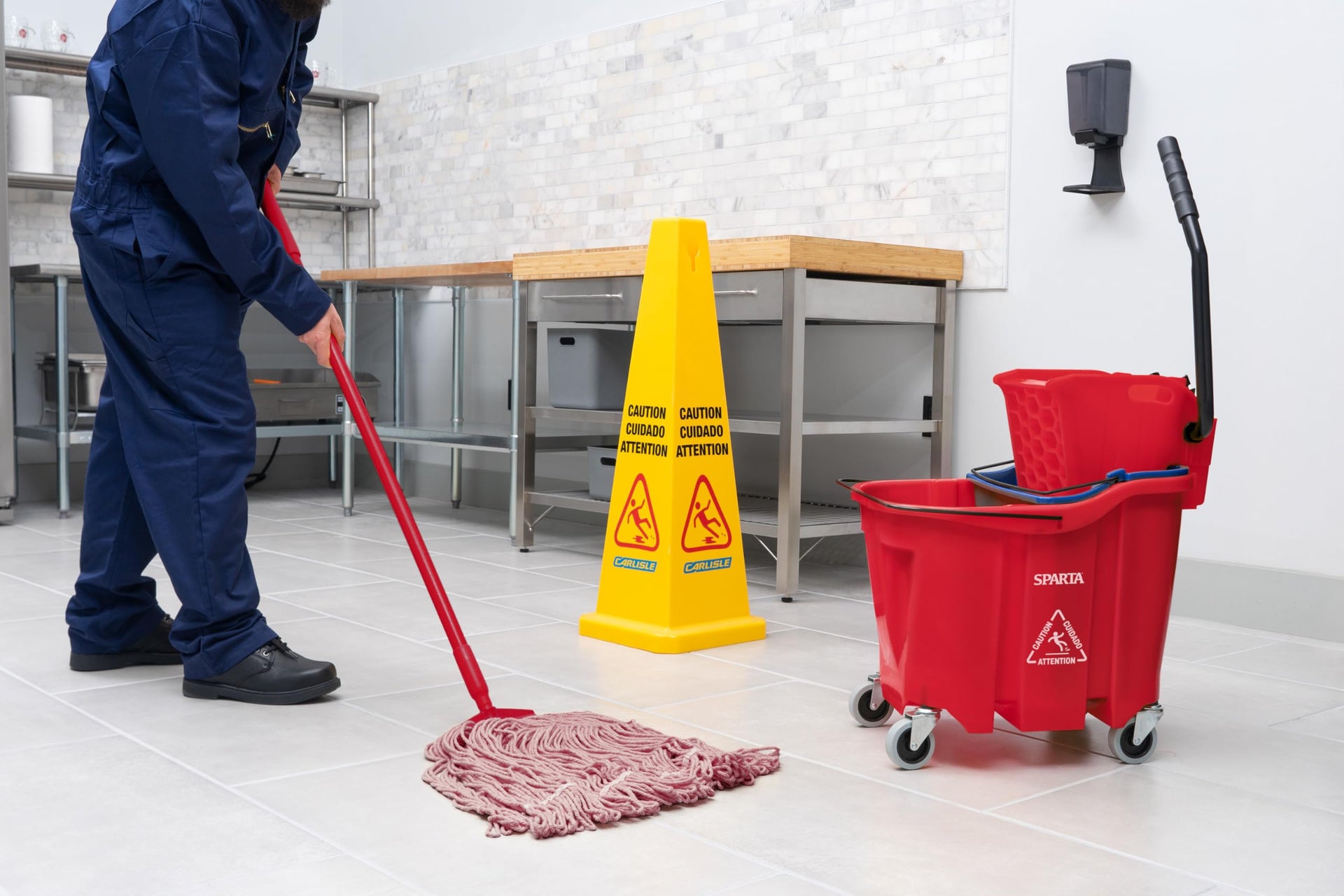 35 Qt Mop Bucket System with Wringer and Insert