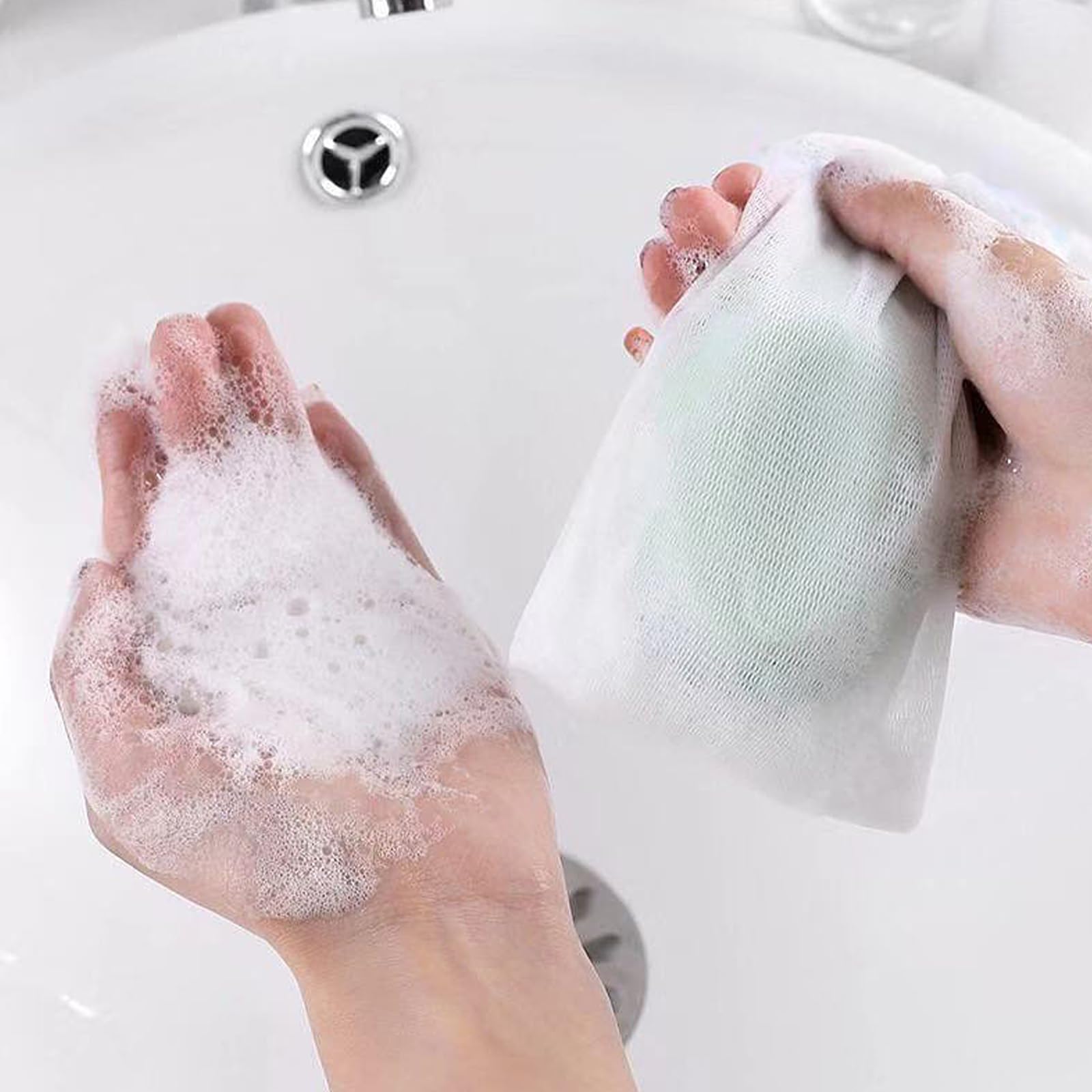 20 PCS Exfoliating Mesh Soap Saver Pouch Bag Mesh Soap Bag Handmade Soaps Bubble Meshs Net Bags with Drawstring Meshs Foaming Net Soaps Sack Bags for Bath & Shower (20 Count)