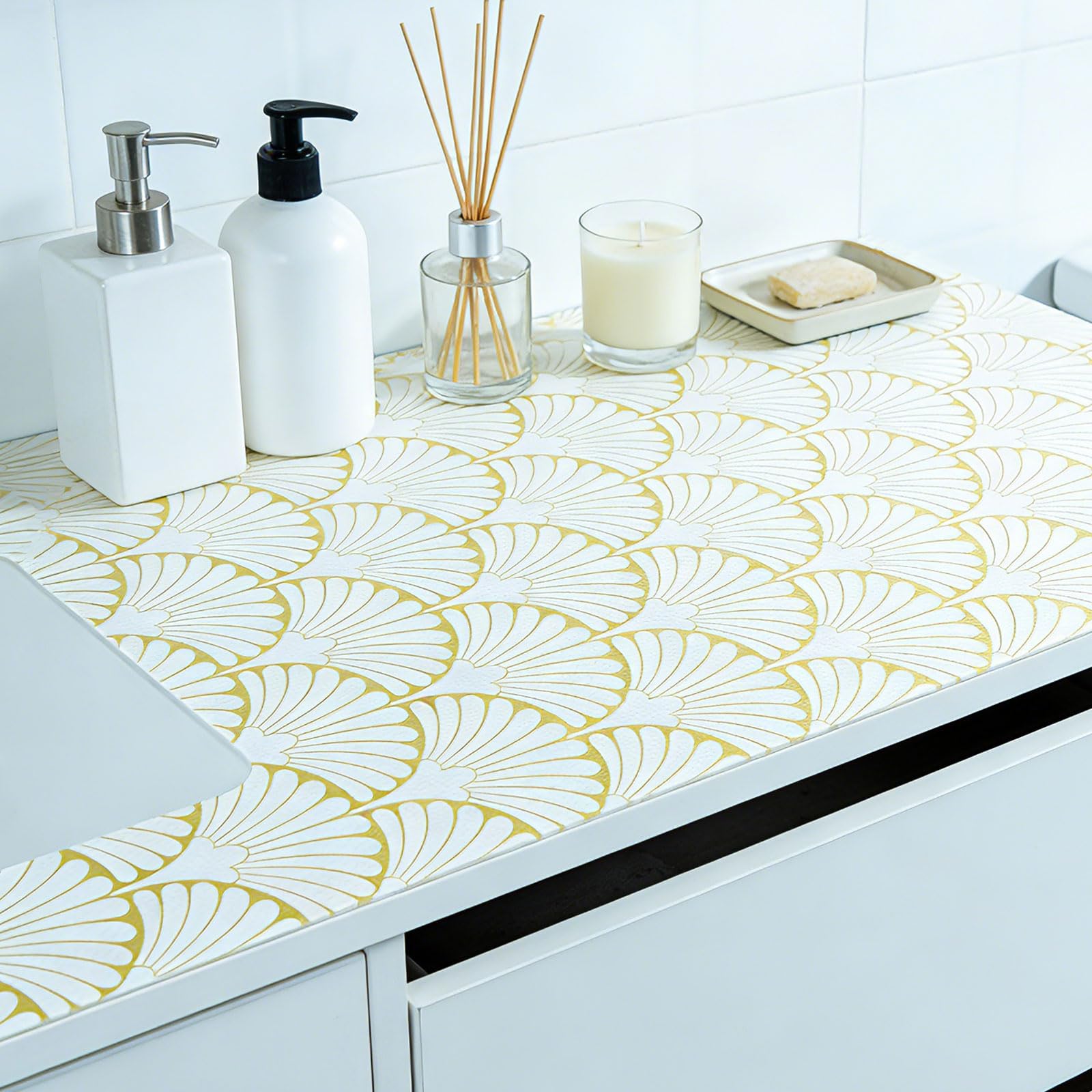 Shelf Liners Non Adhesive Gold Background White Fan (4107.64 sq in)