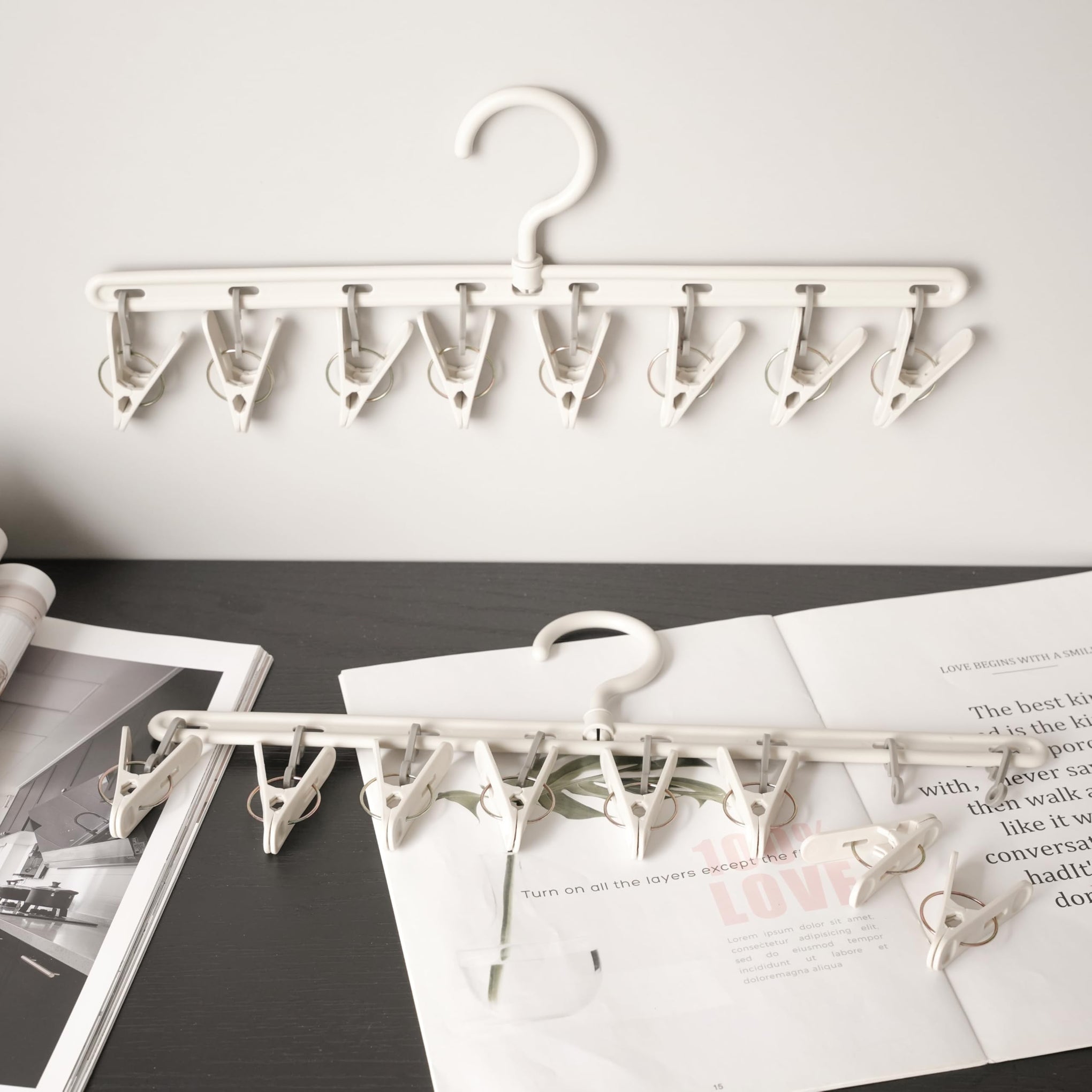 Clothes Hanger 2 Pack with 8 Clips (2 Count)