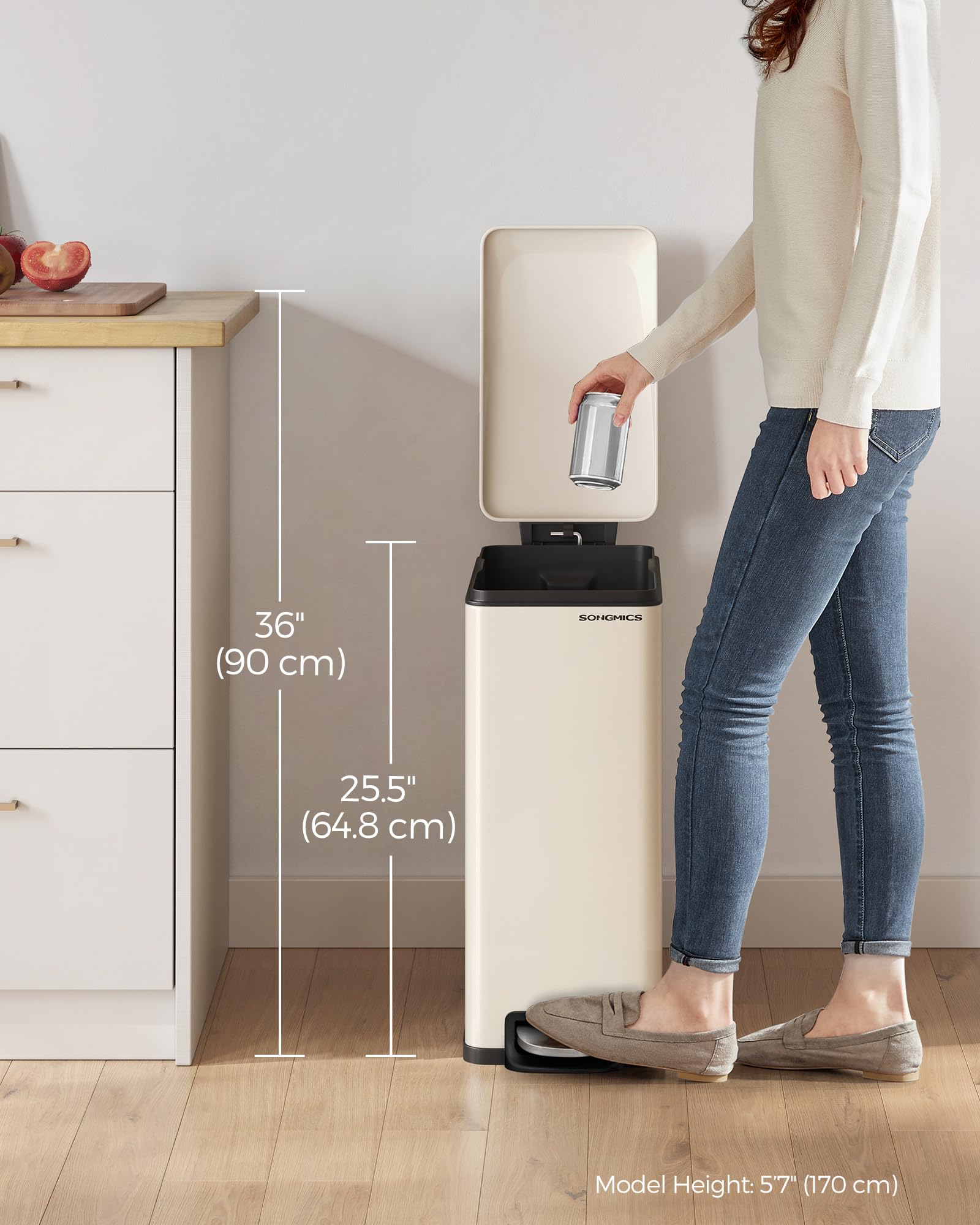 Kitchen Trash Can with Lid