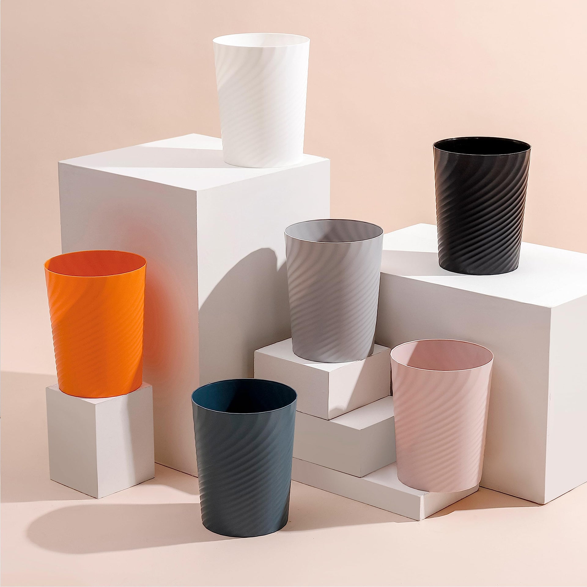 Plastic Small Bathroom Trash Can Wastebasket Garbage Can (3 Count)