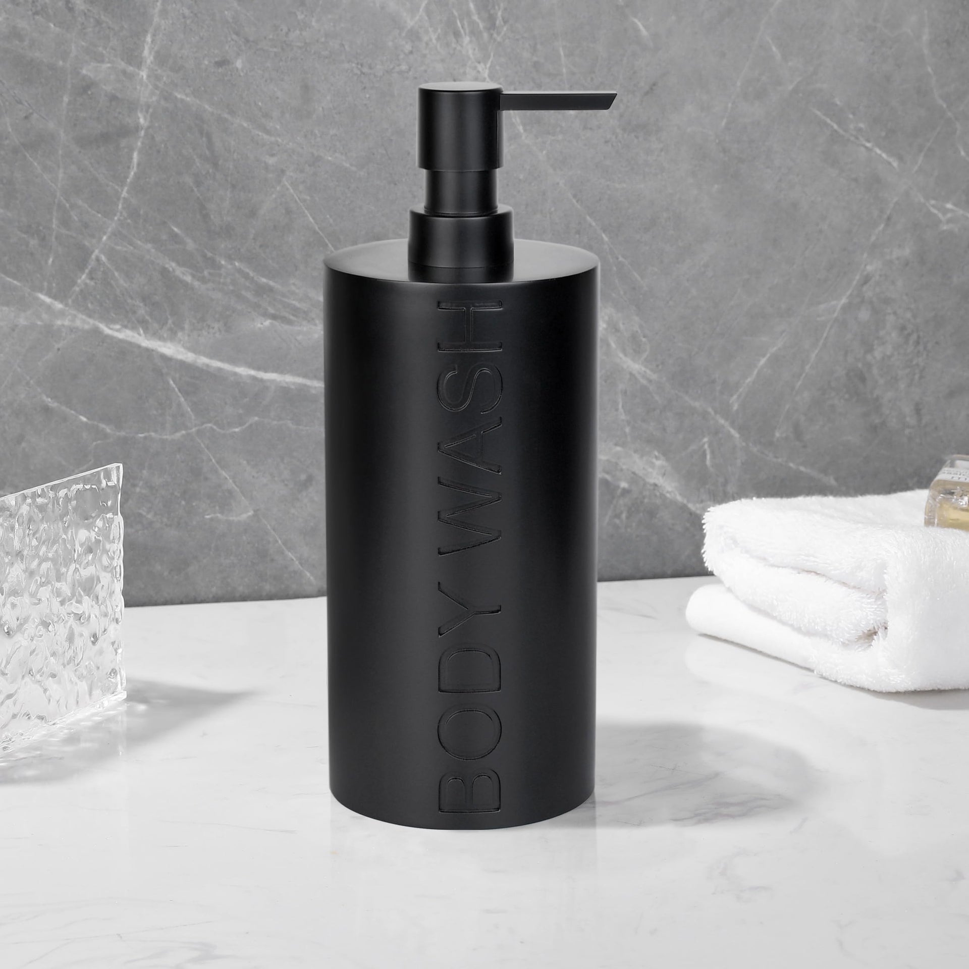 Matte Black Body Wash Dispenser Luxurious Refillable Pump Bottle with Embossed Text